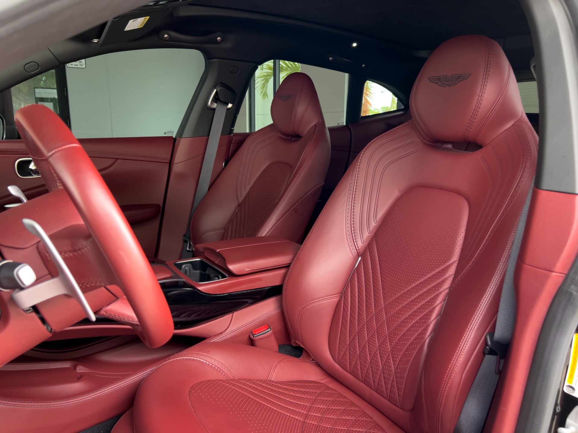 Used-2021-Aston-Martin-DBX