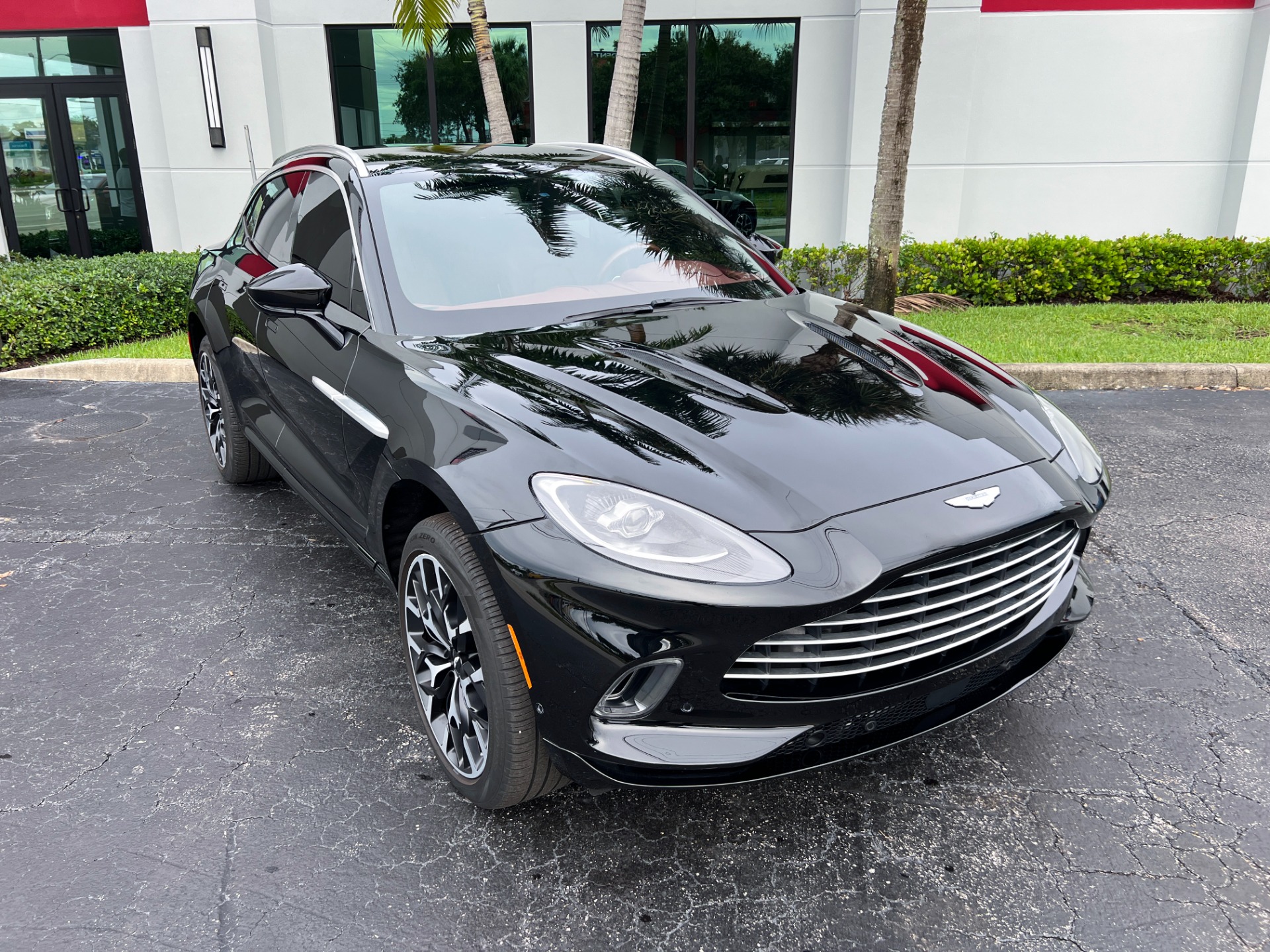 Used-2021-Aston-Martin-DBX