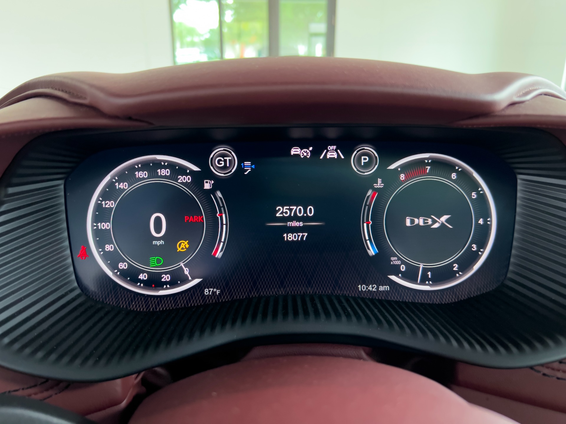 Used-2021-Aston-Martin-DBX