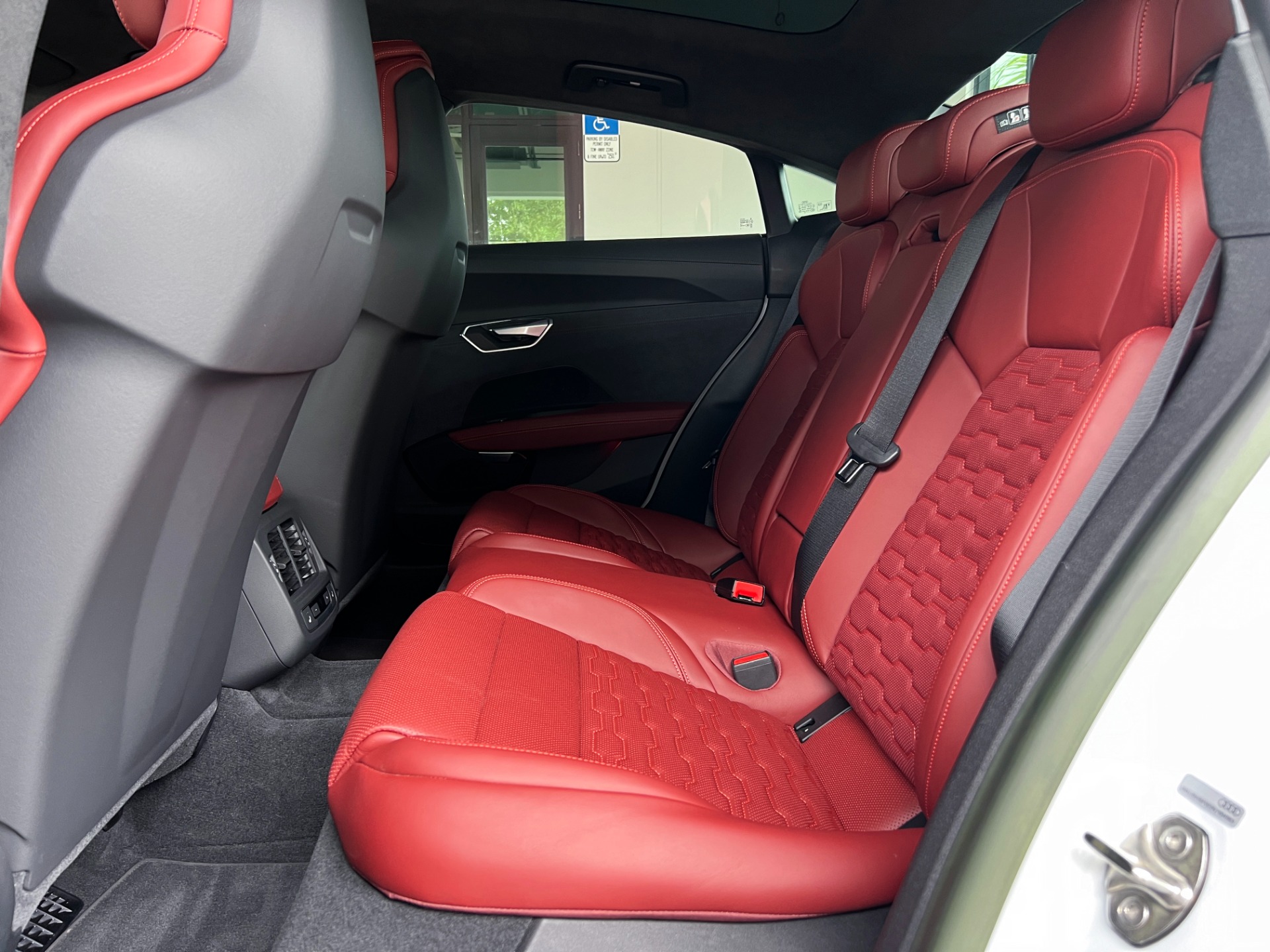 Used-2022-Audi-RS-e-tron-GT-quattro