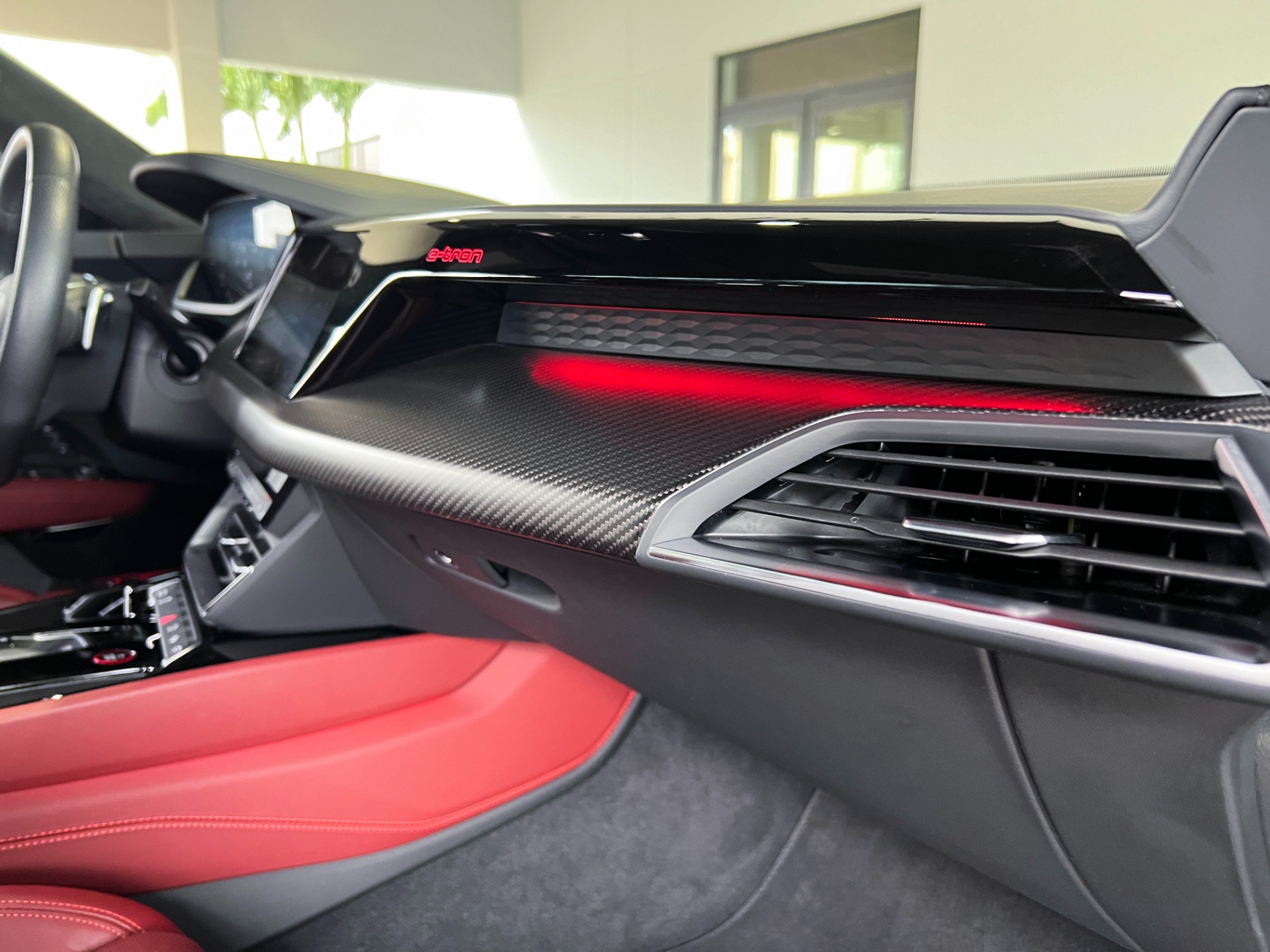 Used-2022-Audi-RS-e-tron-GT-quattro