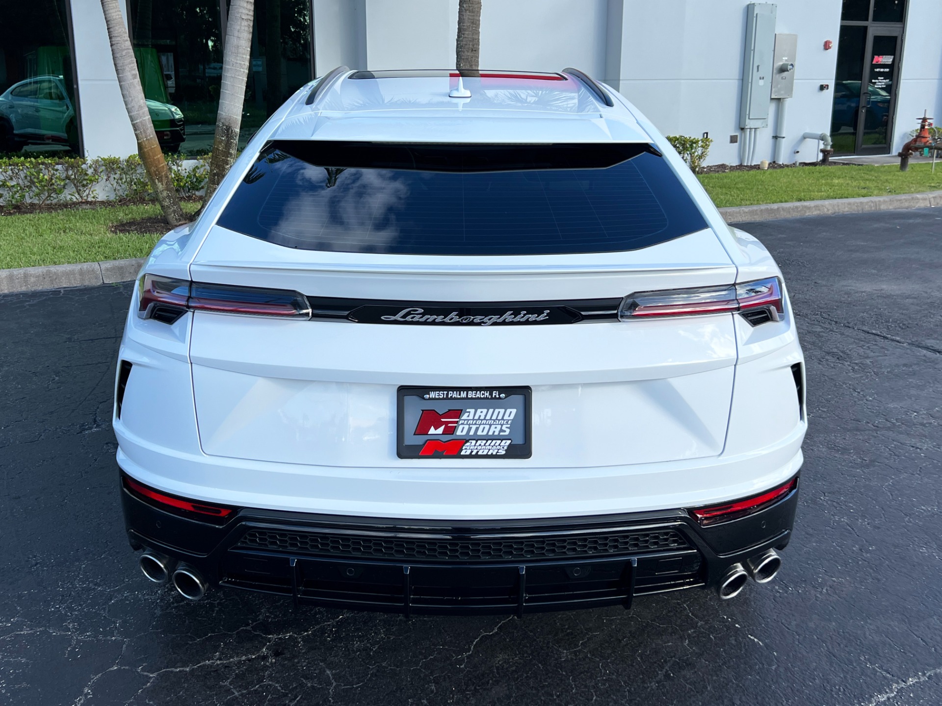 Used-2021-Lamborghini-Urus