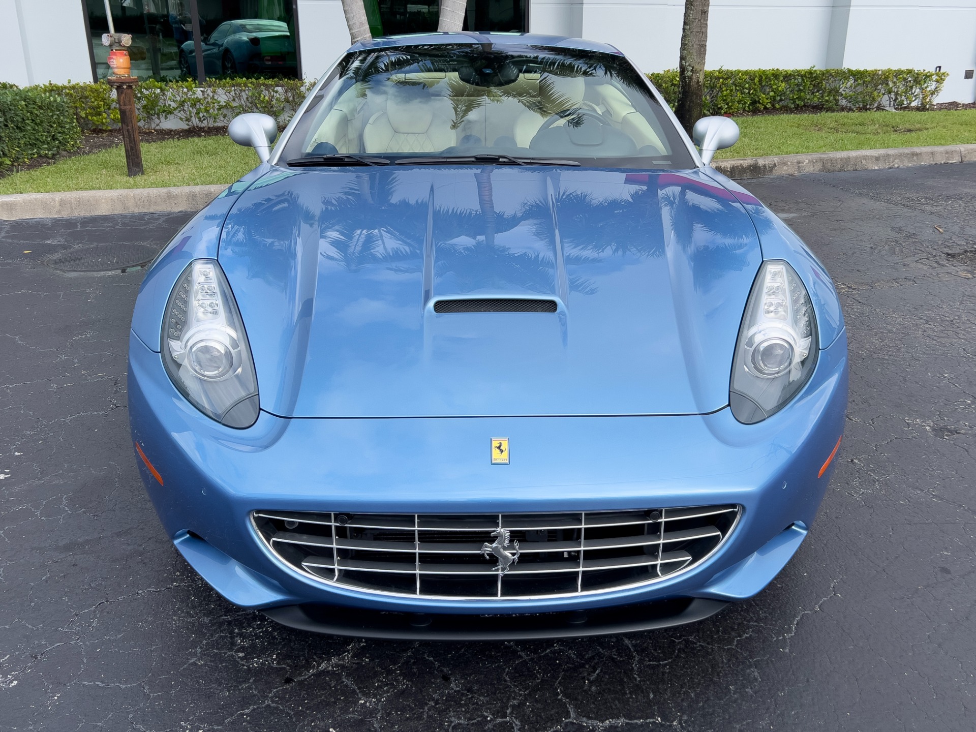 Used-2012-Ferrari-California