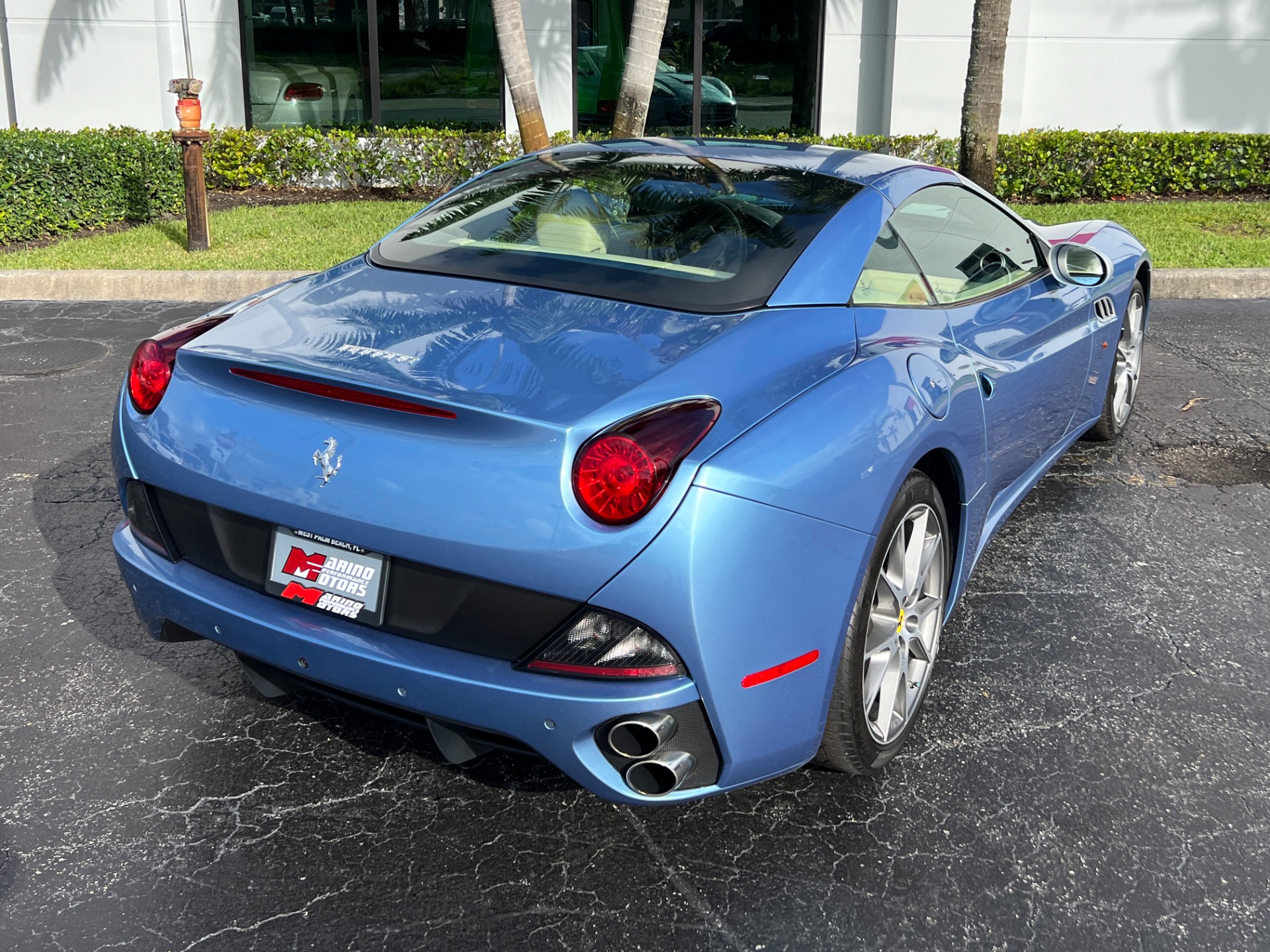 Used-2012-Ferrari-California