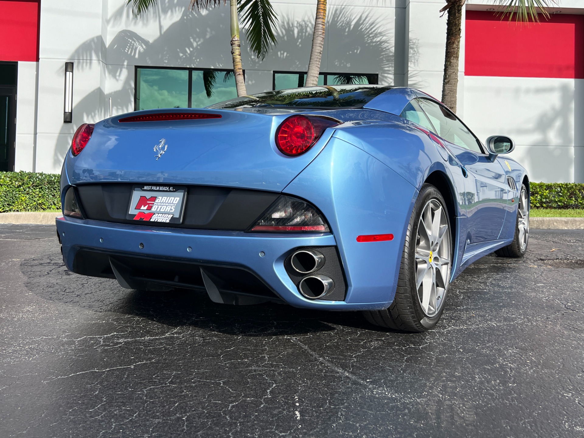 Used-2012-Ferrari-California