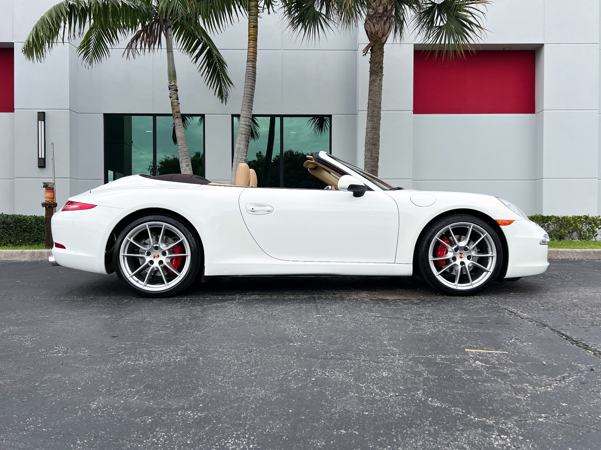 Used-2013-Porsche-911-Carrera