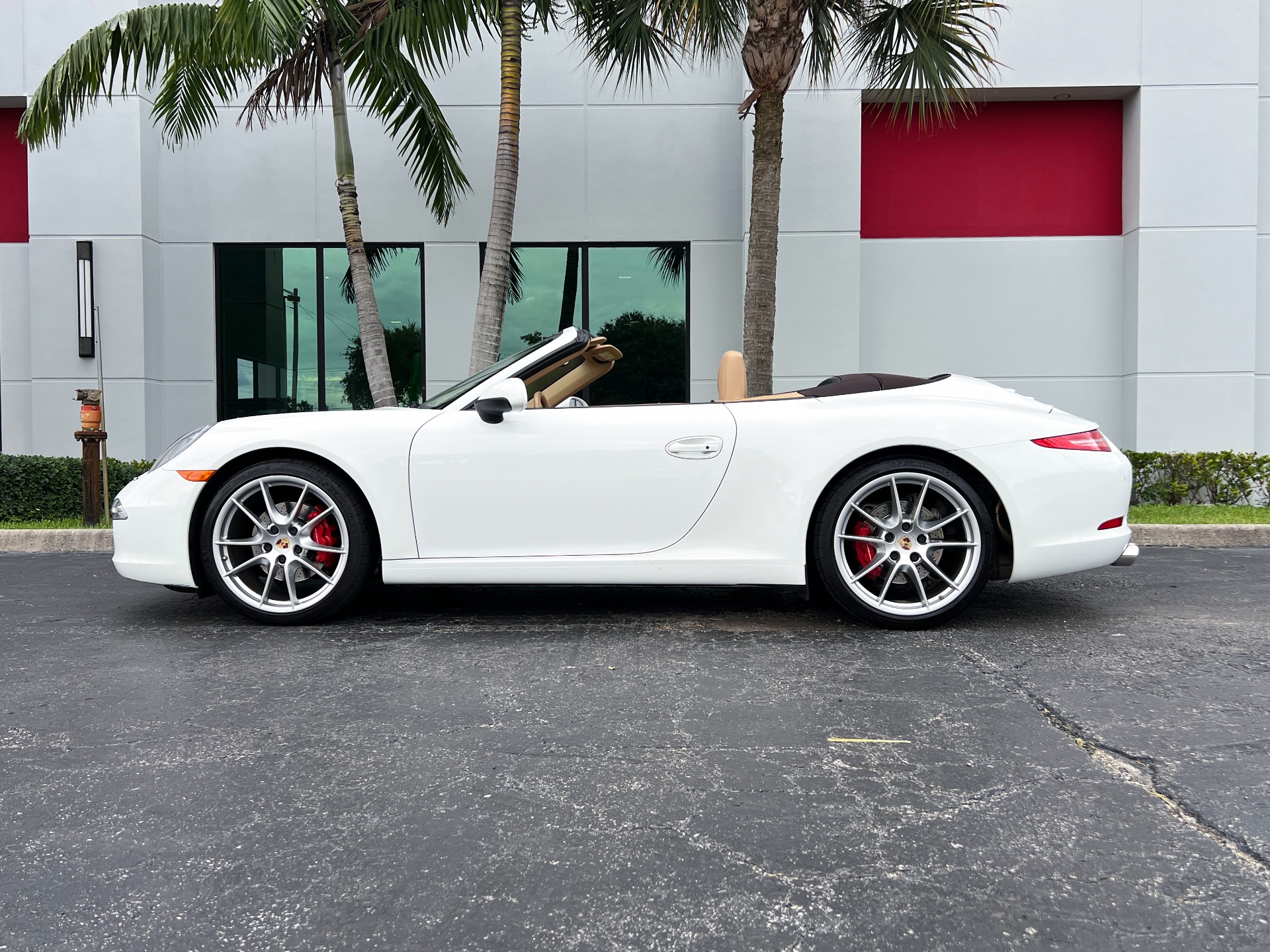 Used-2013-Porsche-911-Carrera