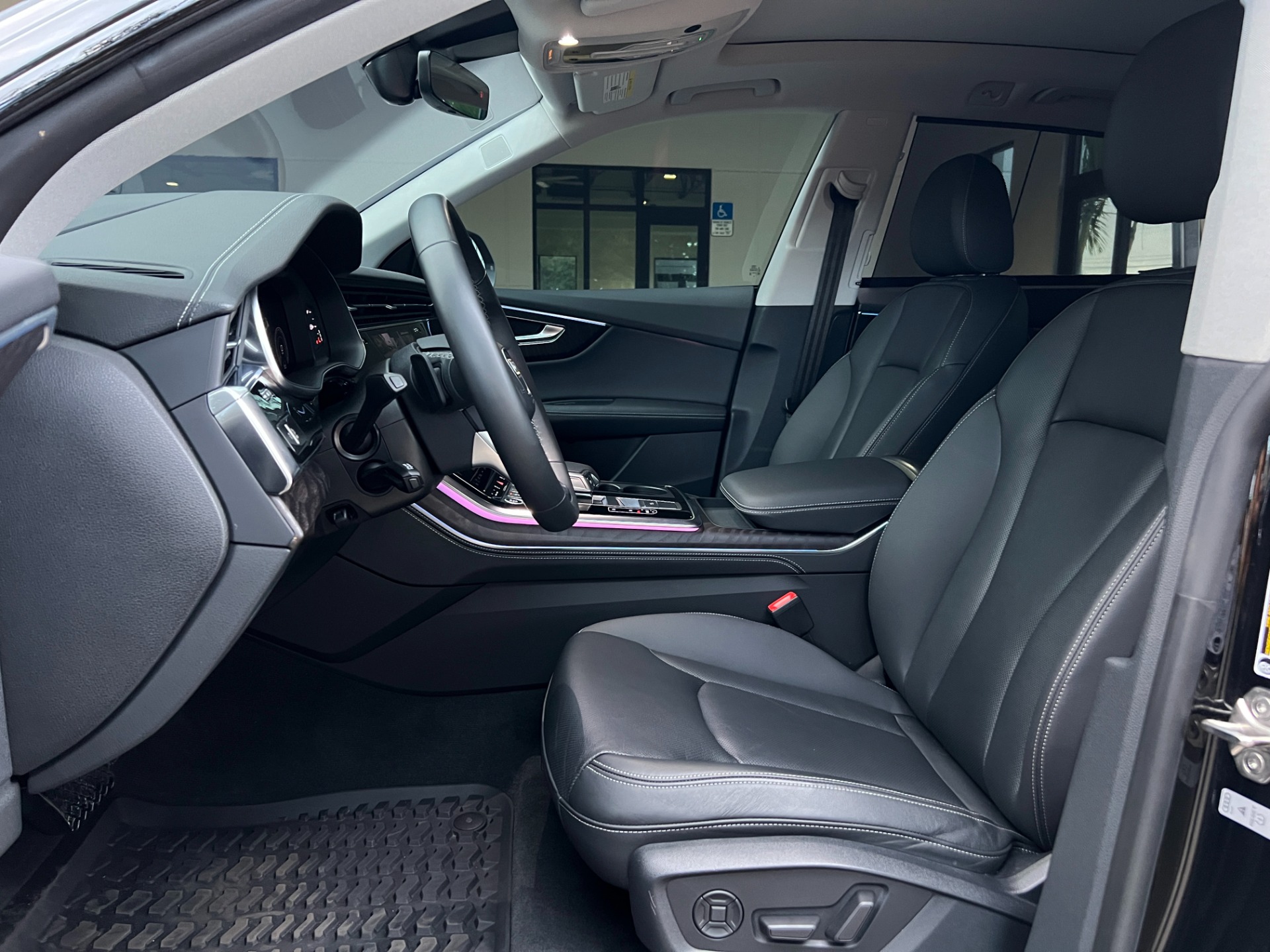 Used-2023-Audi-Q8-quattro-Prestige-55-TFSI