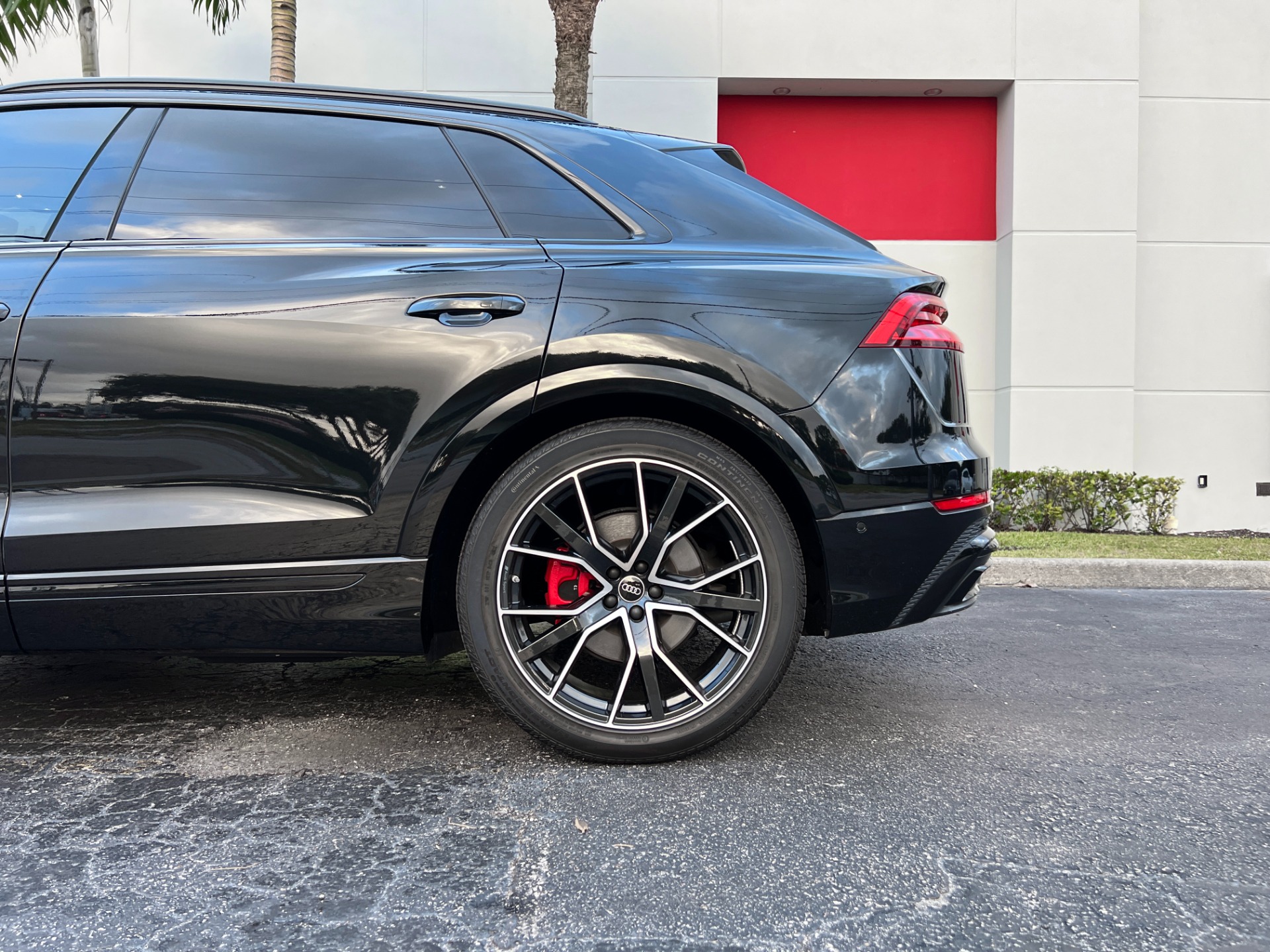 Used-2023-Audi-Q8-quattro-Prestige-55-TFSI