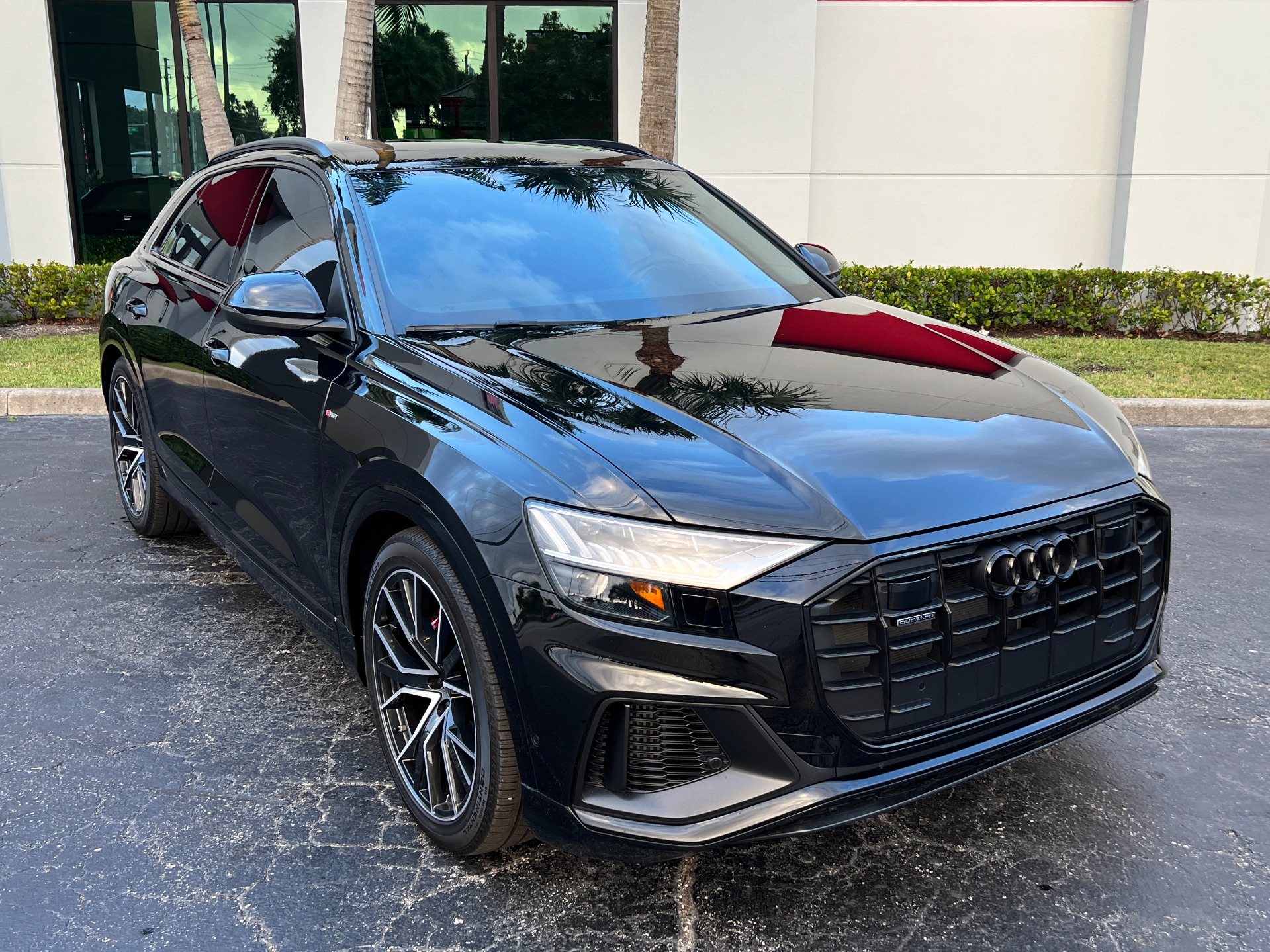 Used-2023-Audi-Q8-quattro-Prestige-55-TFSI