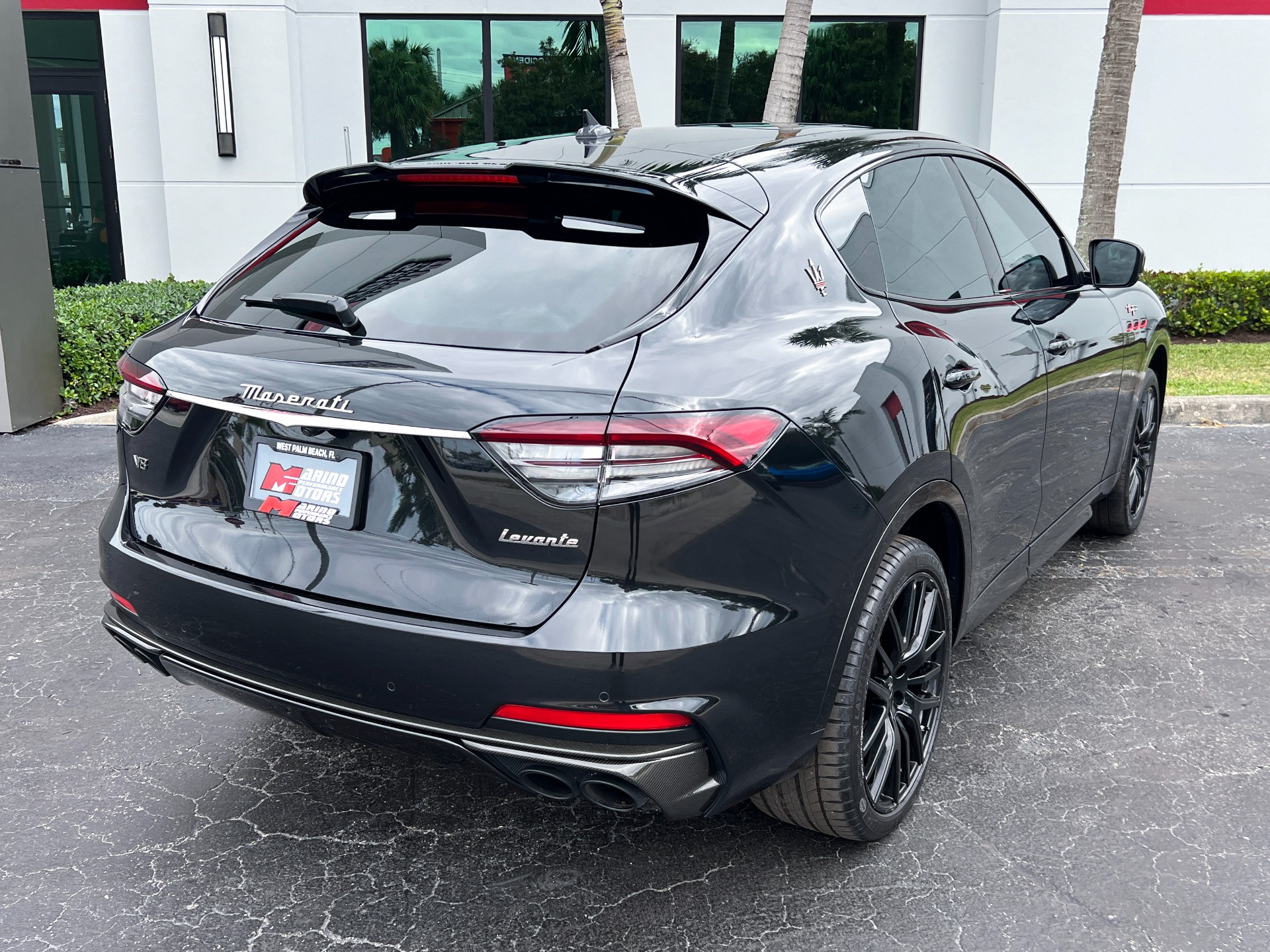 Used-2022-Maserati-Levante-Trofeo
