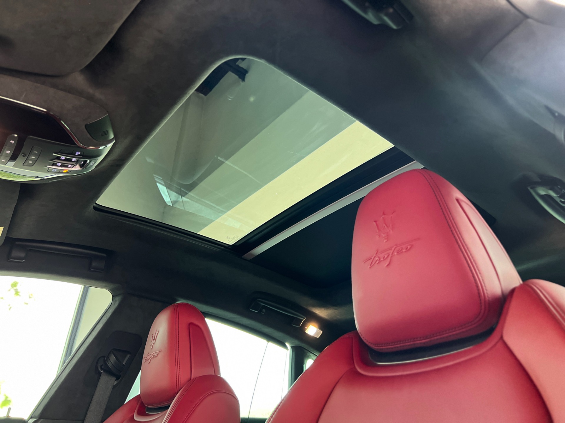 Used-2022-Maserati-Levante-Trofeo