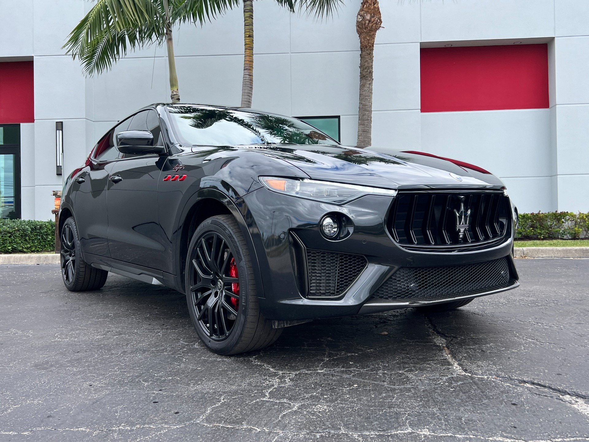 Used-2022-Maserati-Levante-Trofeo