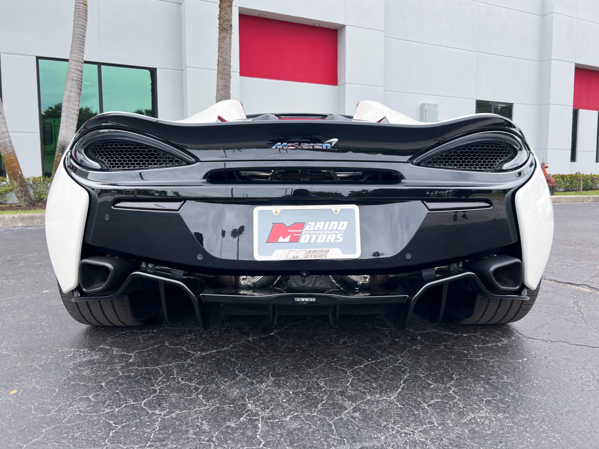 Used-2020-McLaren-570S-Spider