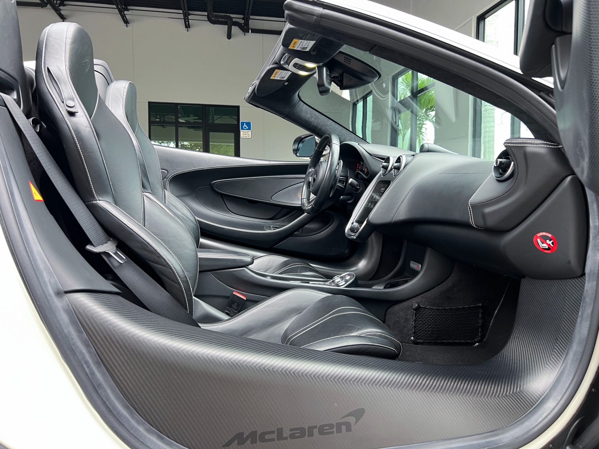Used-2020-McLaren-570S-Spider