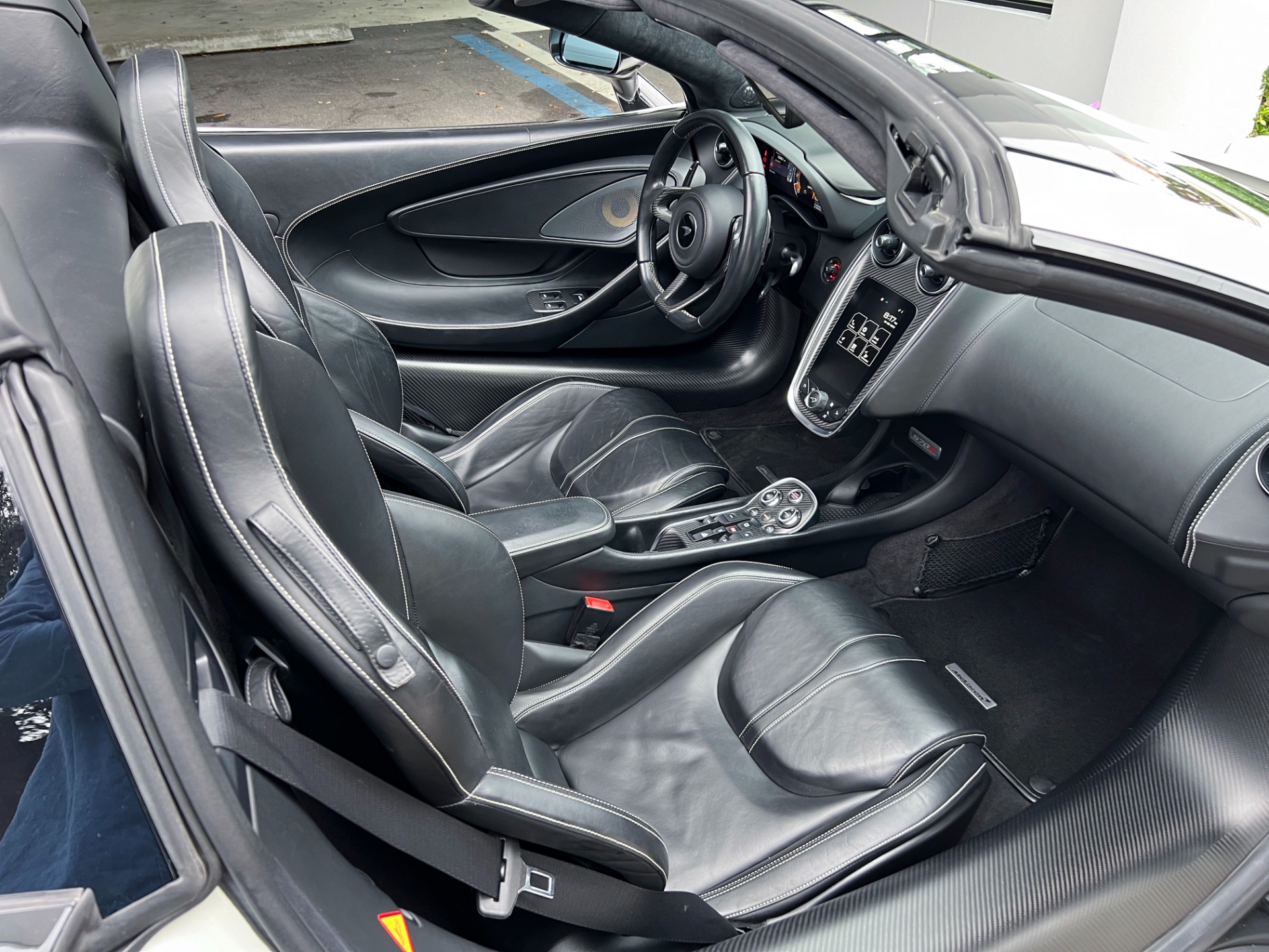Used-2020-McLaren-570S-Spider