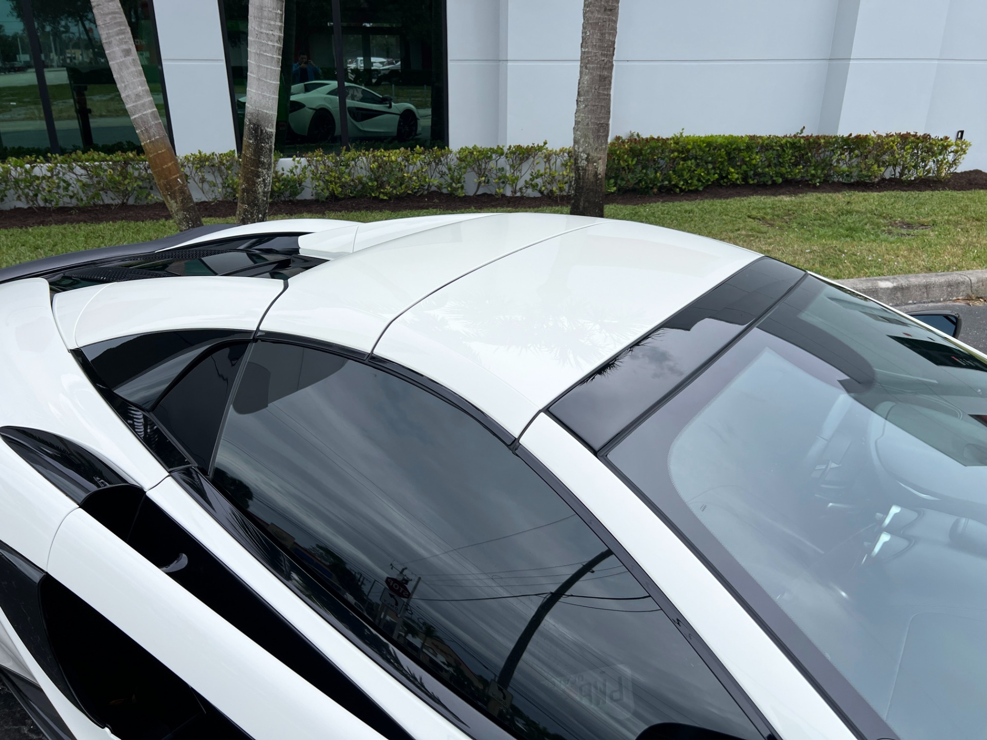 Used-2020-McLaren-570S-Spider