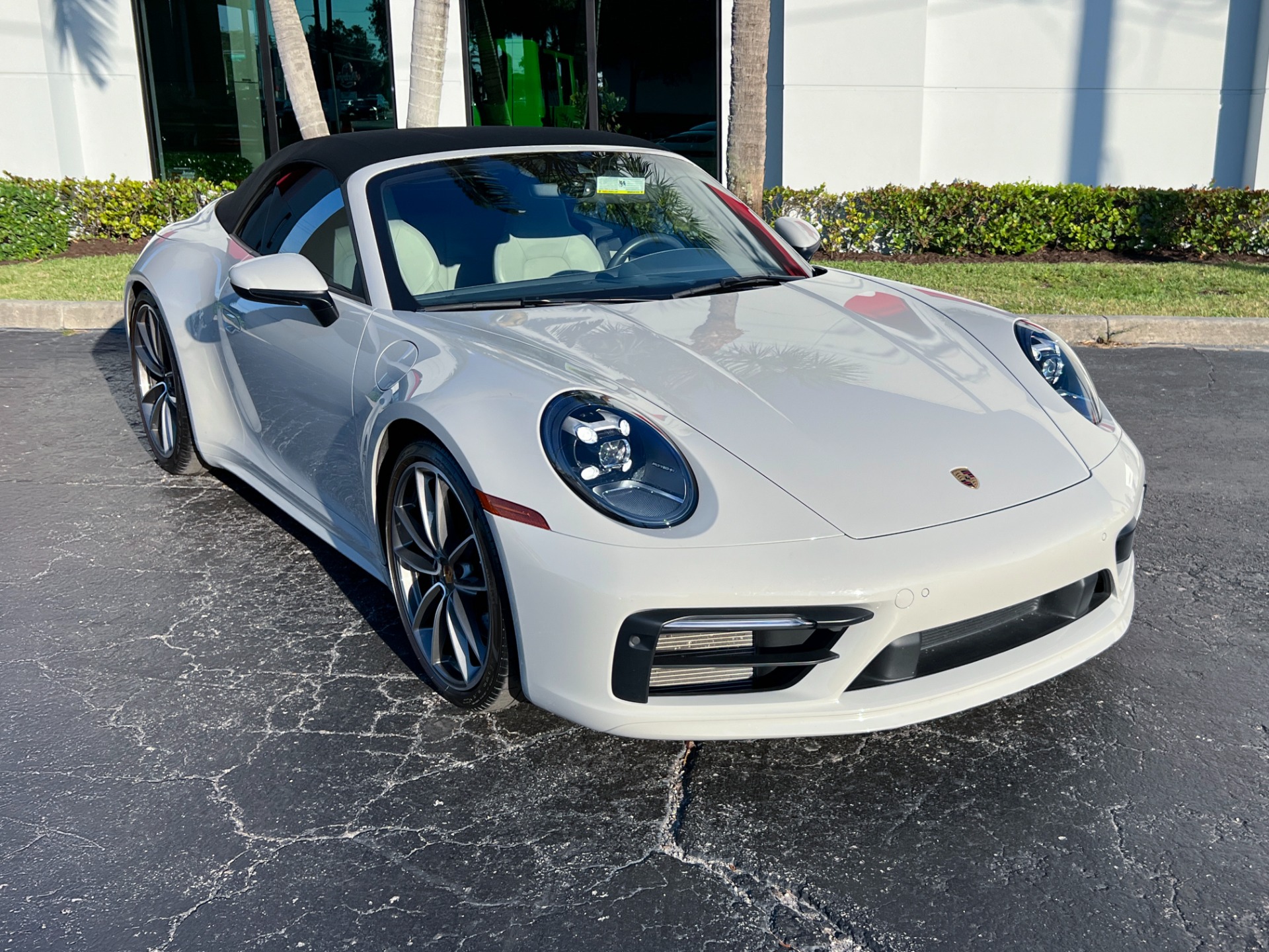 Used-2020-Porsche-911-Carrera-S