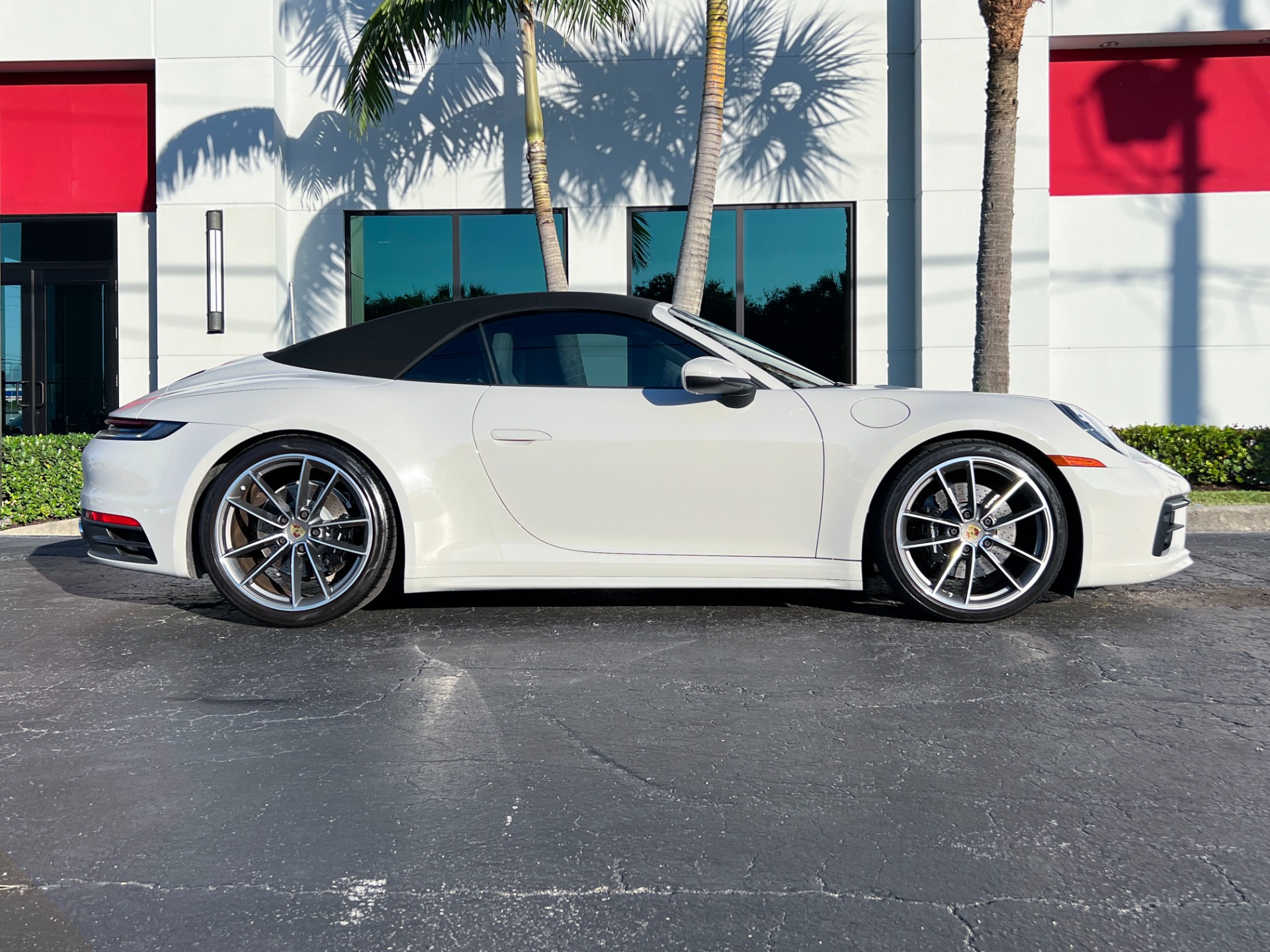 Used-2020-Porsche-911-Carrera-S