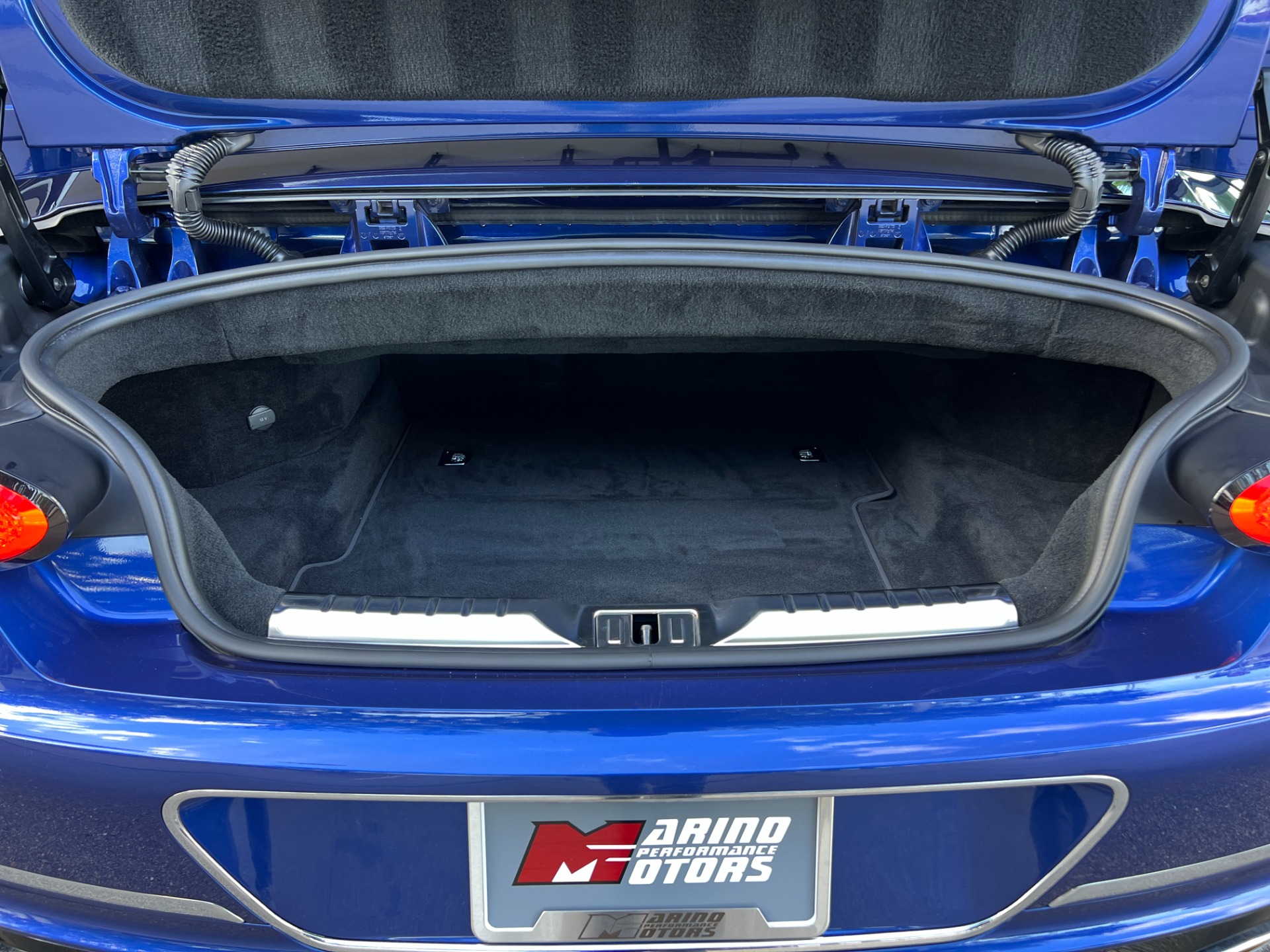 Used-2022-Bentley-Continental-GTC-V8