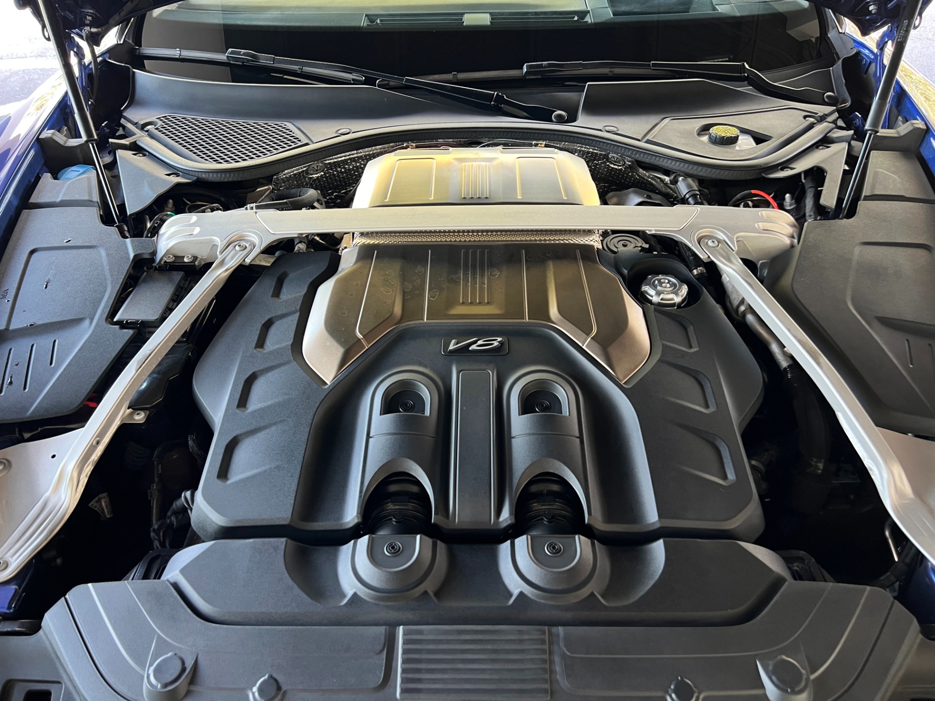 Used-2022-Bentley-Continental-GTC-V8
