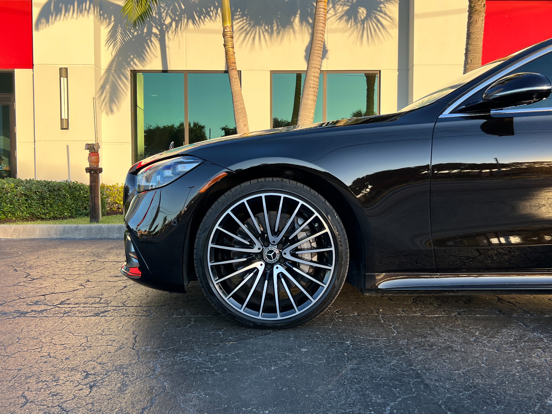 Used-2022-Mercedes-Benz-S-Class-S-580-4MATIC