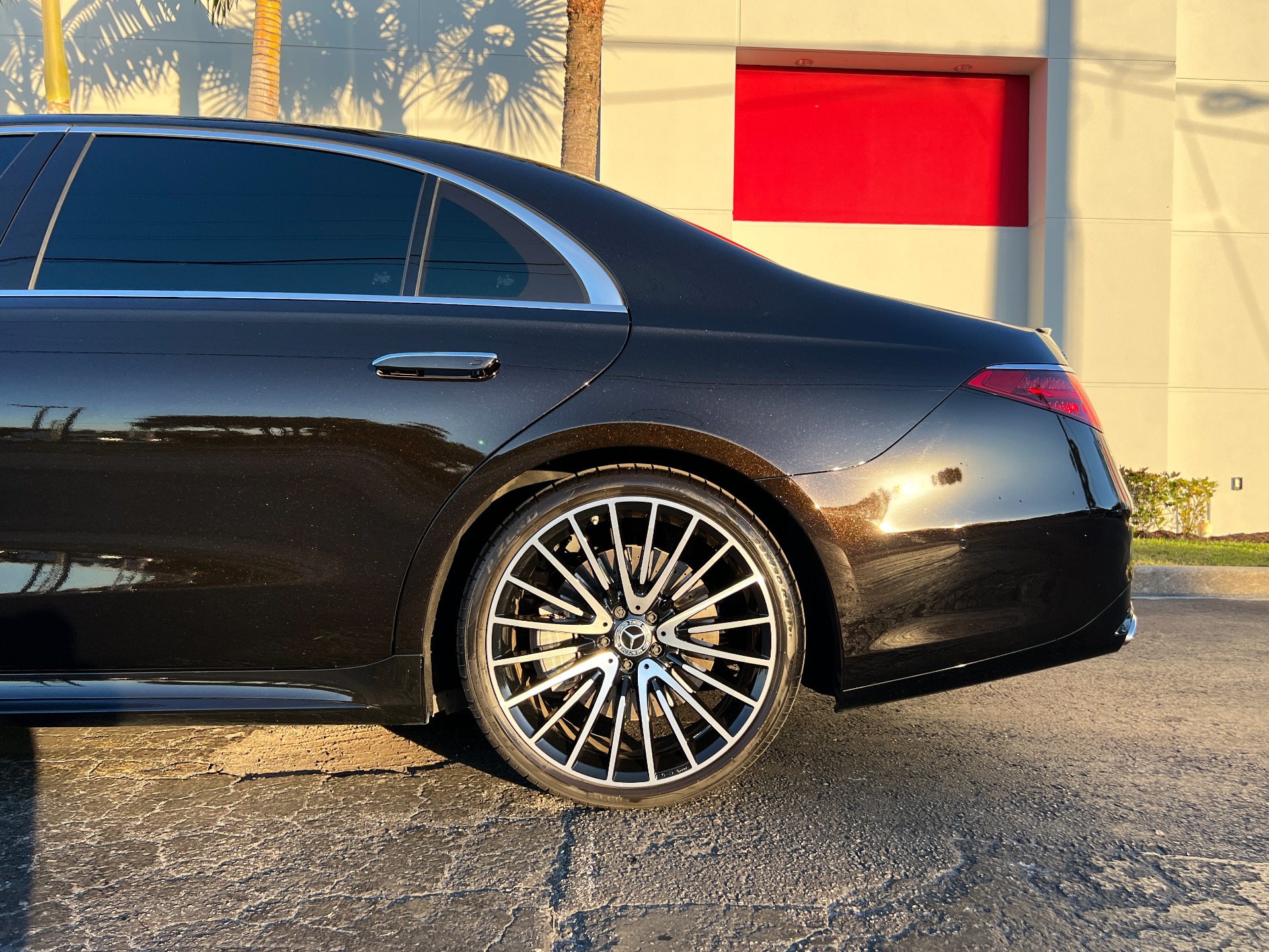 Used-2022-Mercedes-Benz-S-Class-S-580-4MATIC