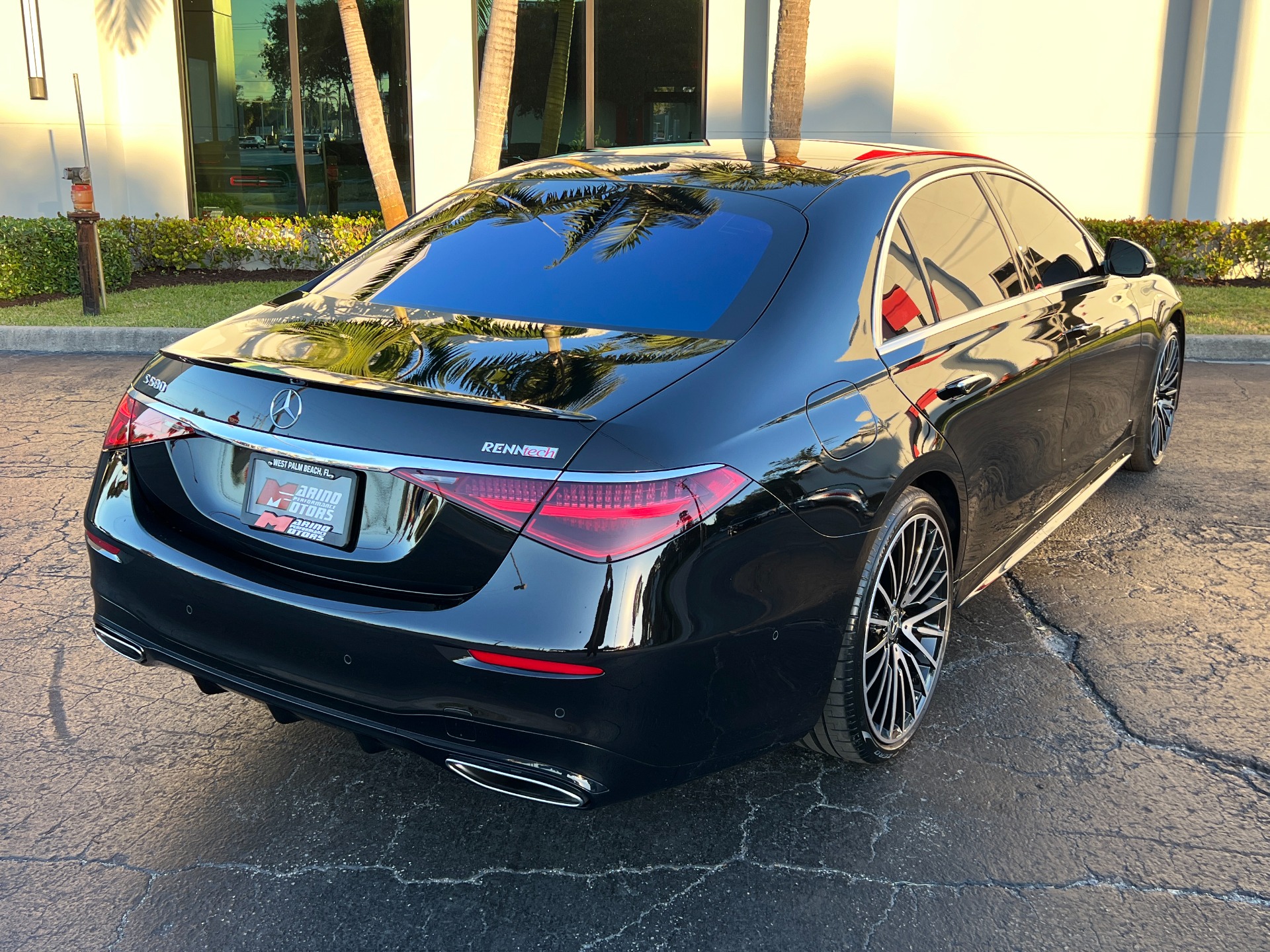 Used-2022-Mercedes-Benz-S-Class-S-580-4MATIC