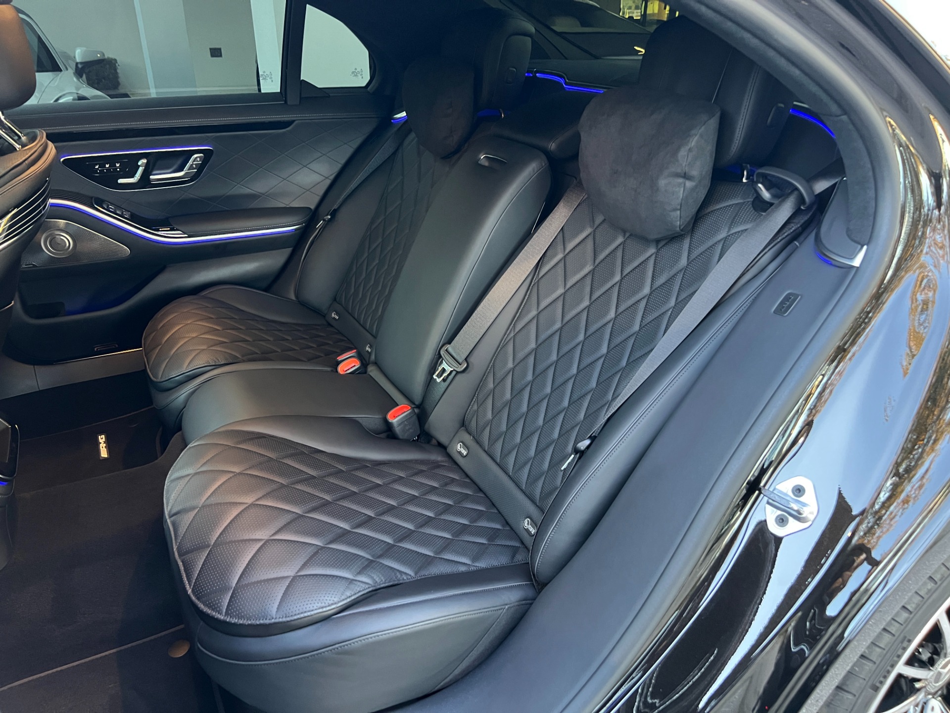 Used-2022-Mercedes-Benz-S-Class-S-580-4MATIC