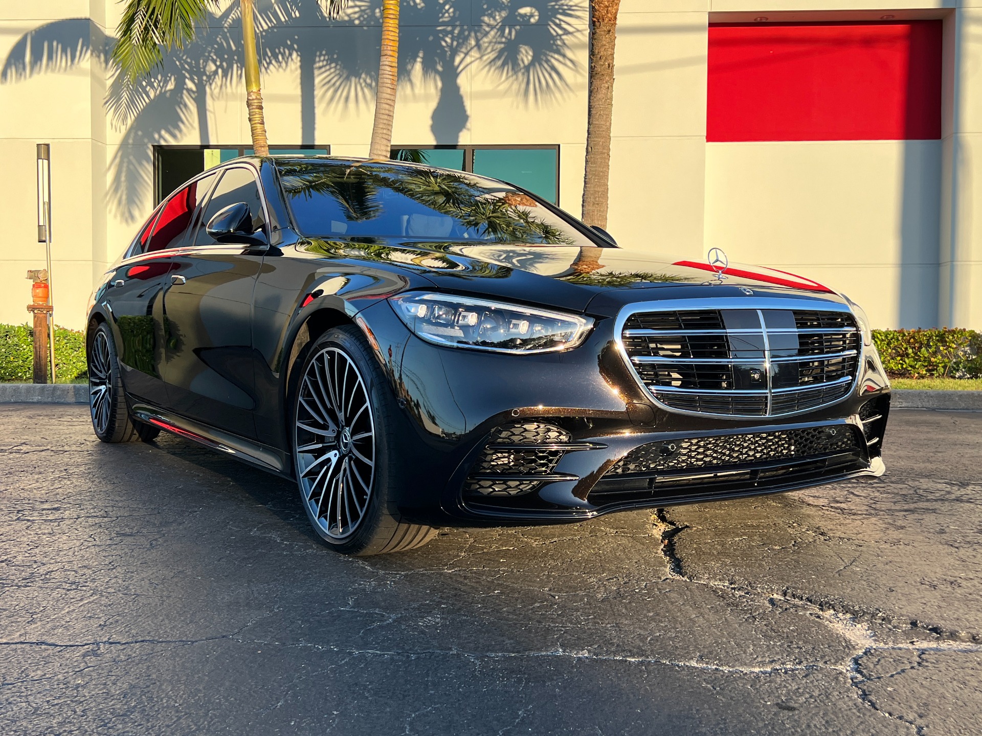 Used-2022-Mercedes-Benz-S-Class-S-580-4MATIC