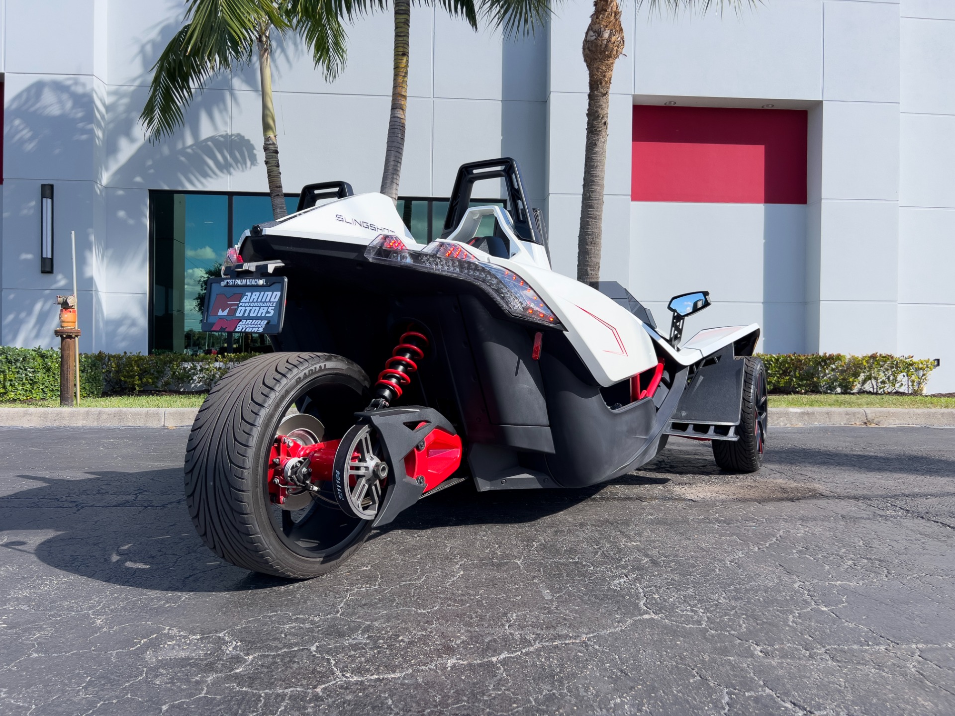 Used-2016-Polaris-Slingshot-SL-LE