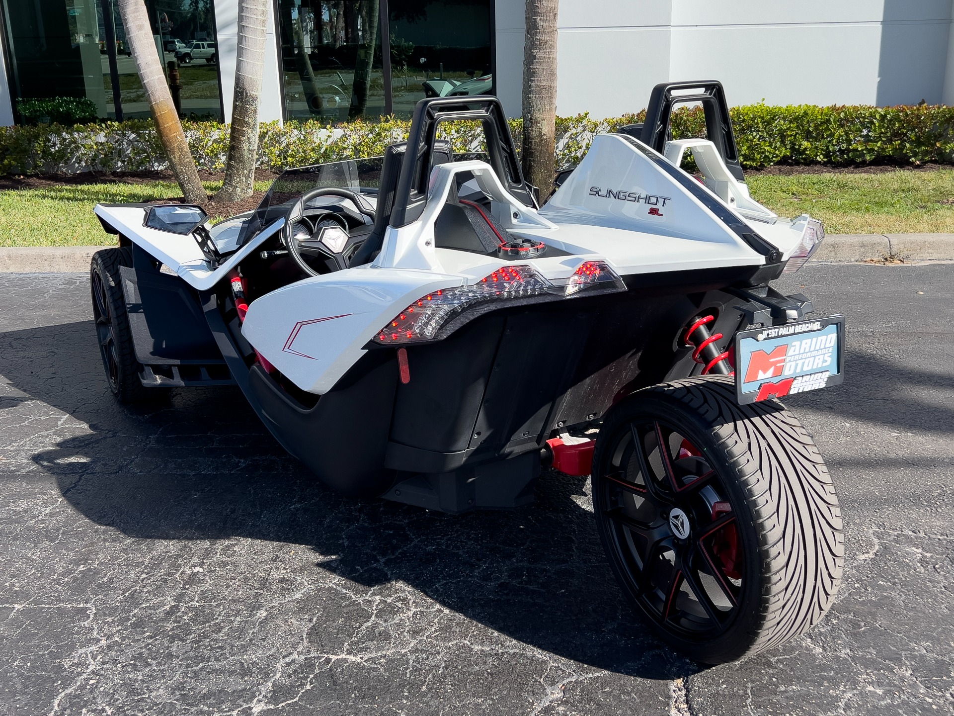 Used-2016-Polaris-Slingshot-SL-LE