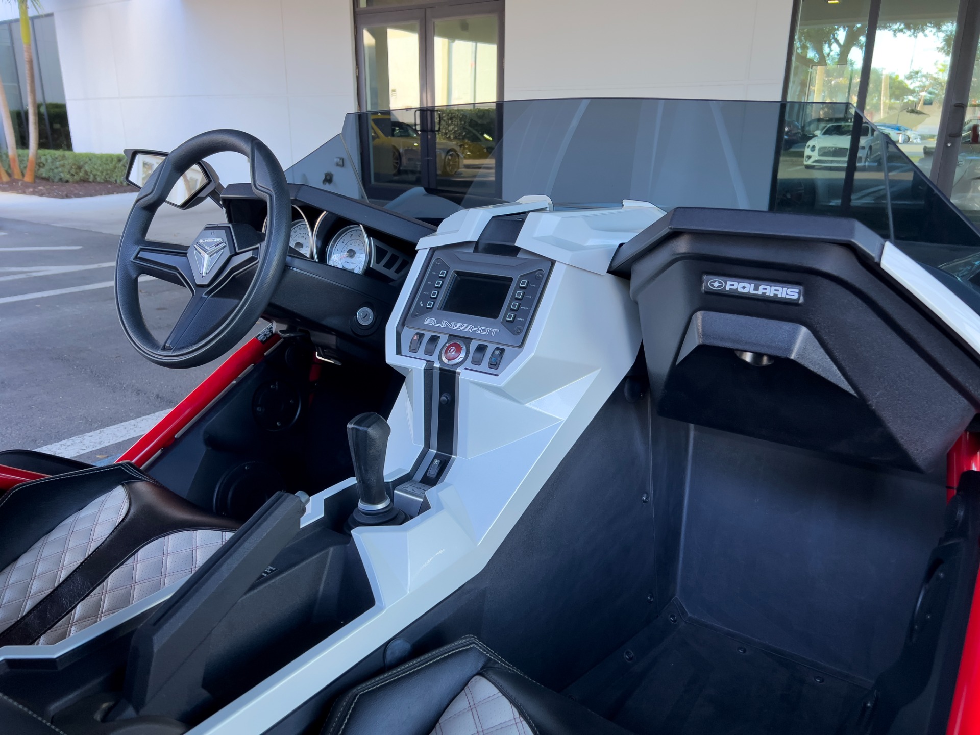 Used-2016-Polaris-Slingshot-SL-LE