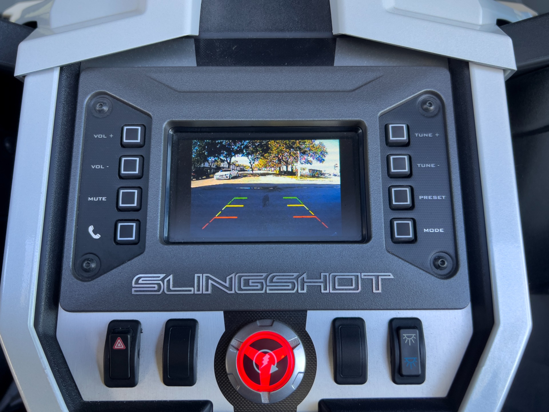 Used-2016-Polaris-Slingshot-SL-LE
