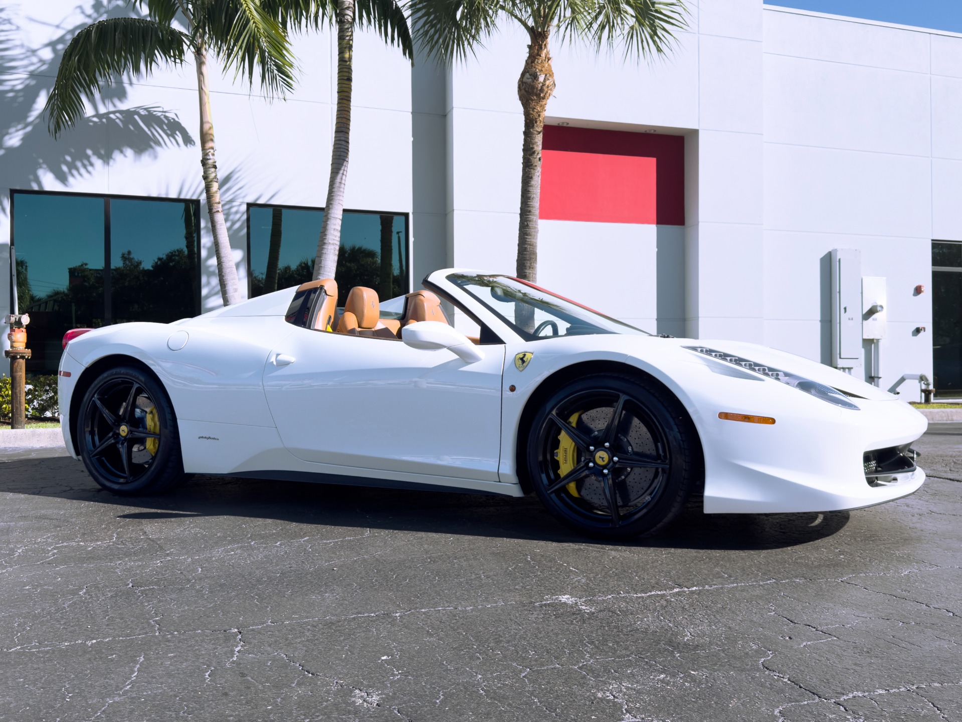 Used-2014-Ferrari-458-Spider
