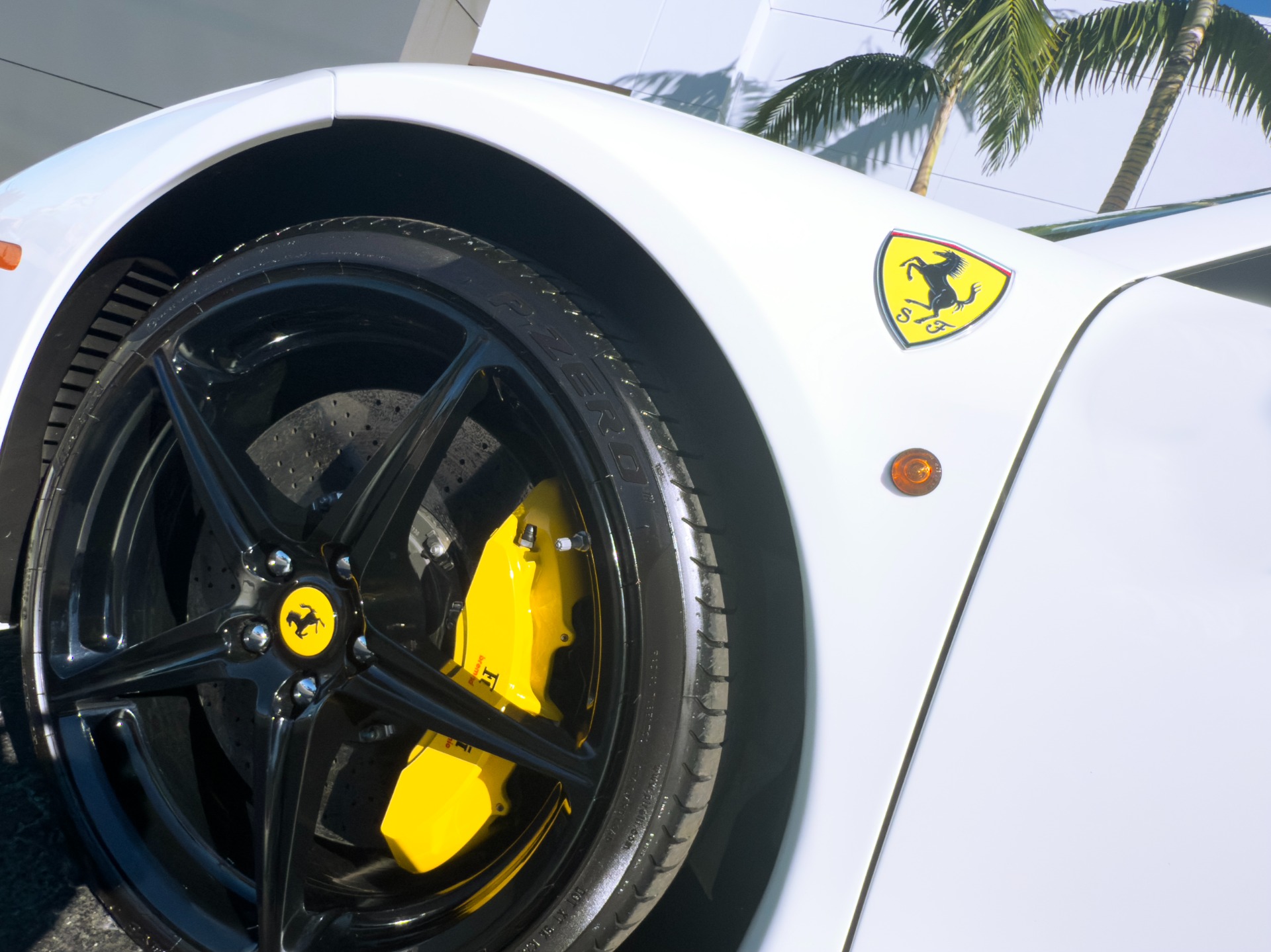 Used-2014-Ferrari-458-Spider