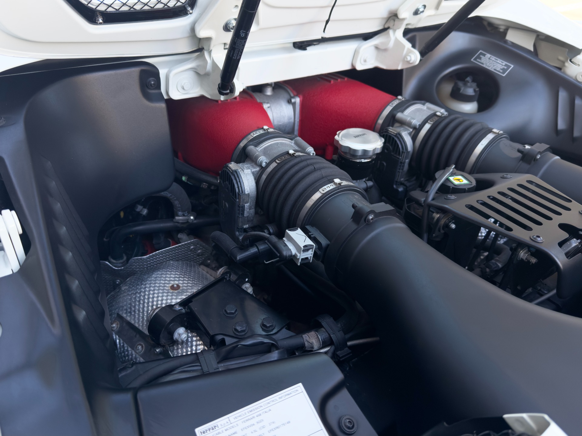 Used-2014-Ferrari-458-Spider