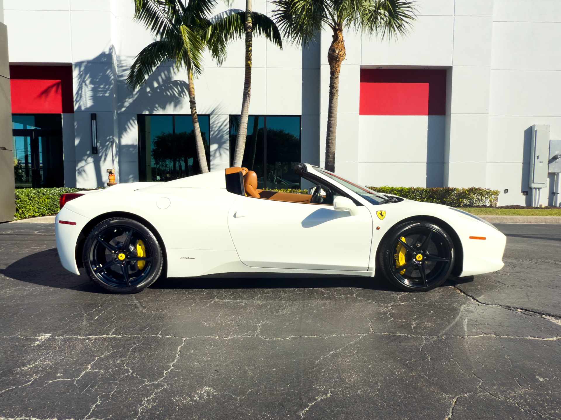 Used-2014-Ferrari-458-Spider