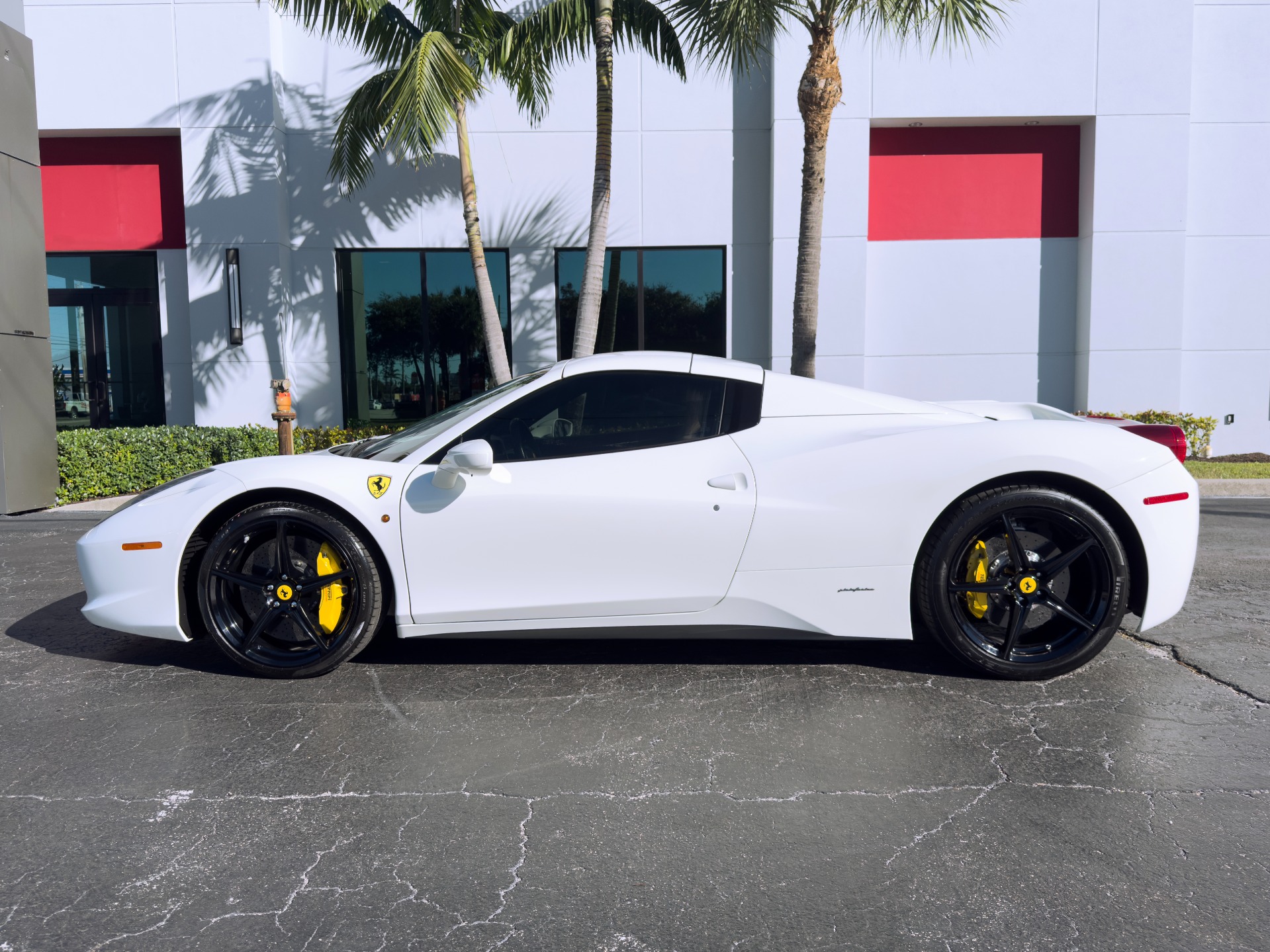 Used-2014-Ferrari-458-Spider