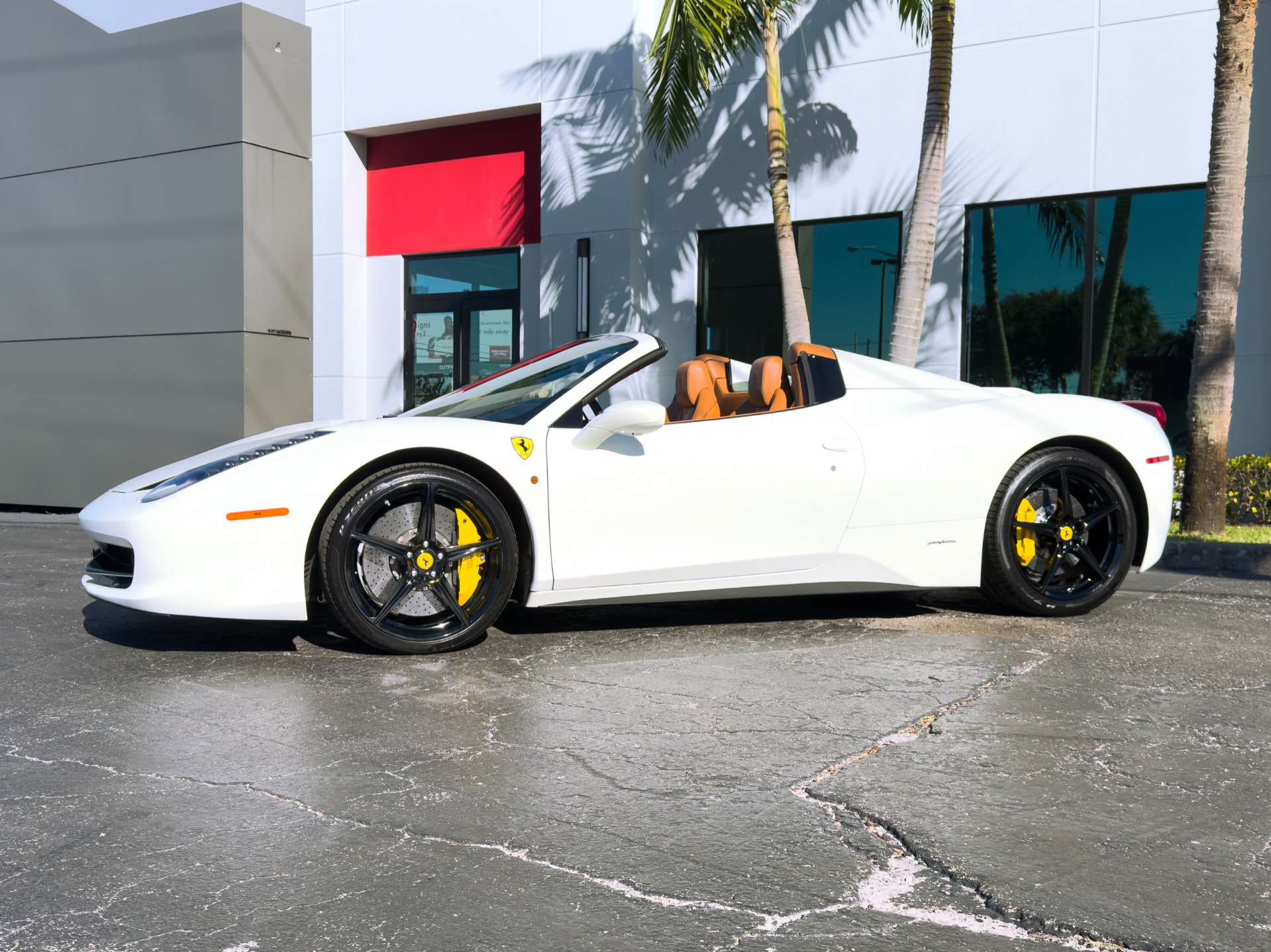 Used-2014-Ferrari-458-Spider