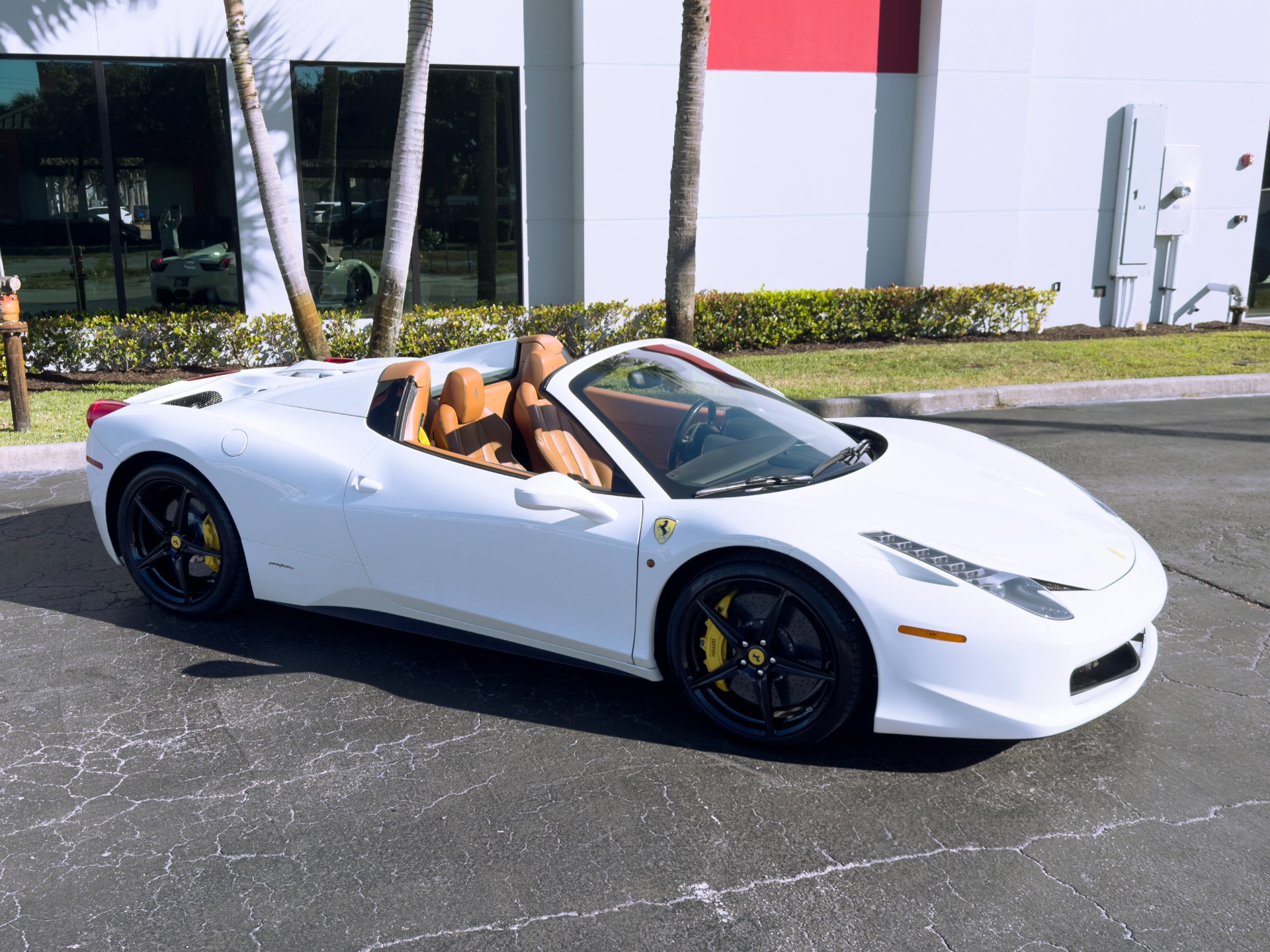 Used-2014-Ferrari-458-Spider