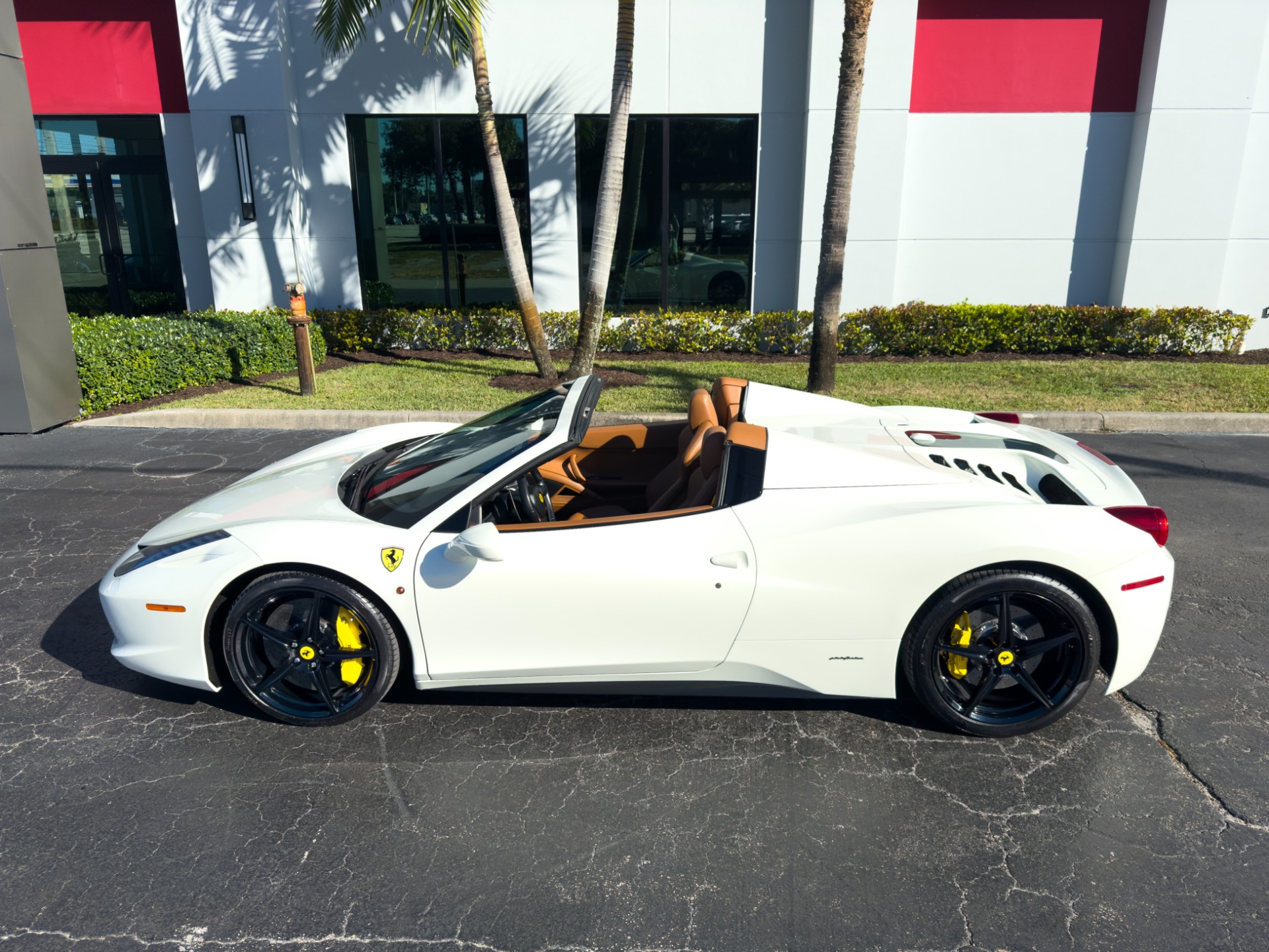 Used-2014-Ferrari-458-Spider