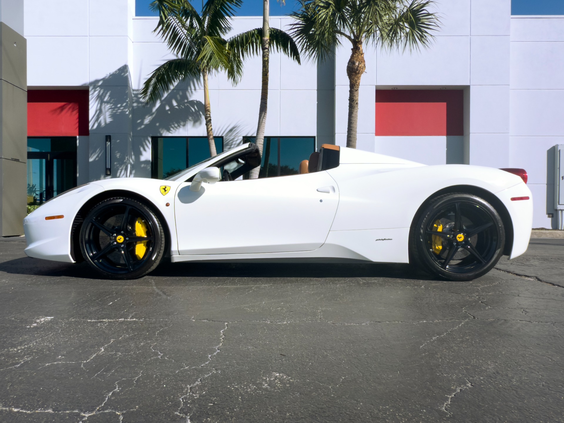 Used-2014-Ferrari-458-Spider