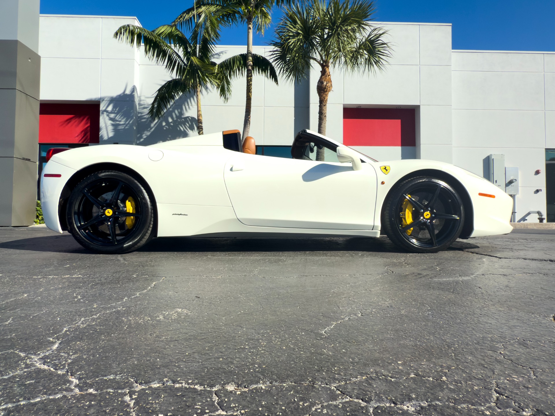 Used-2014-Ferrari-458-Spider