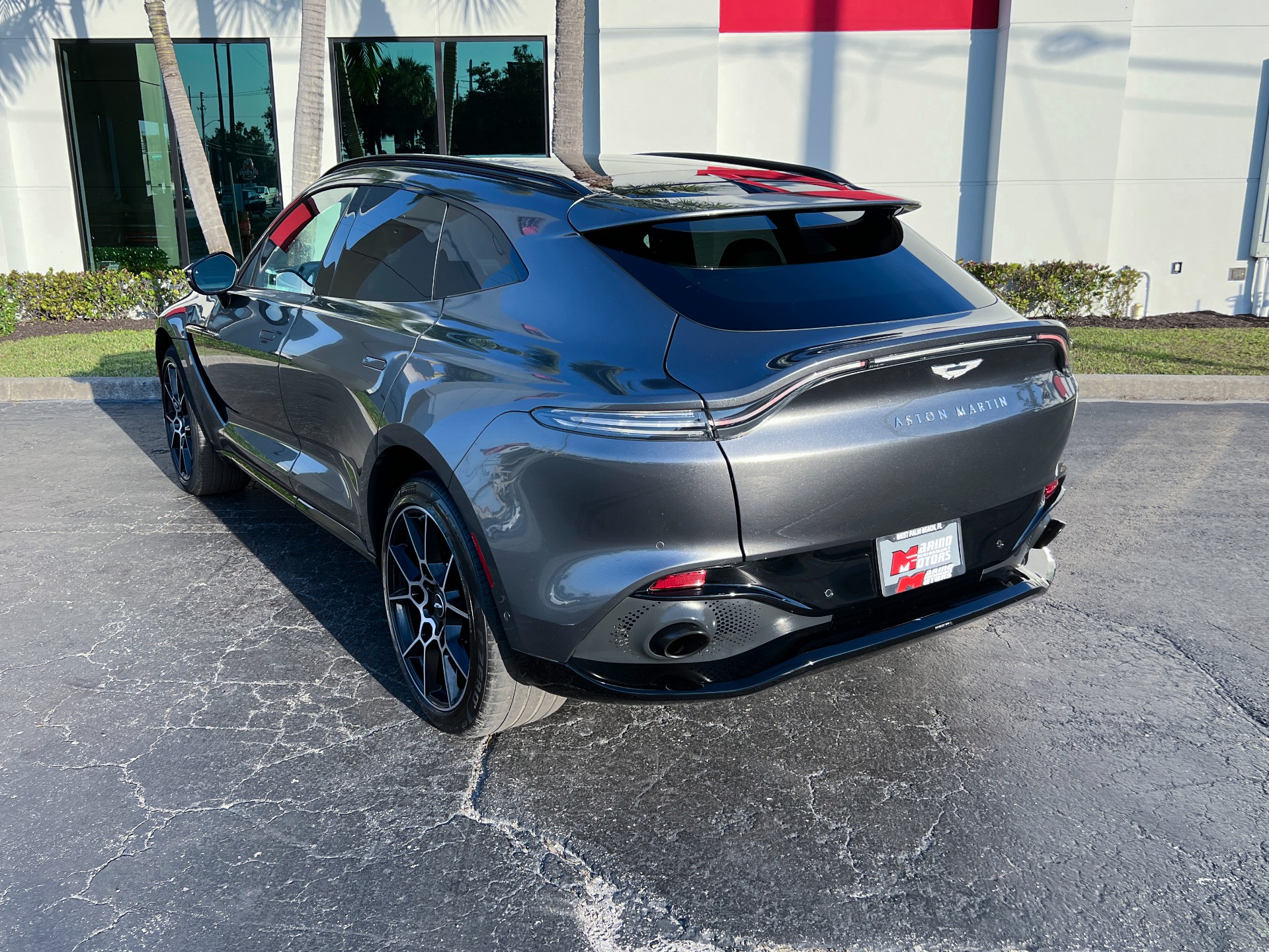 Used-2021-Aston-Martin-DBX