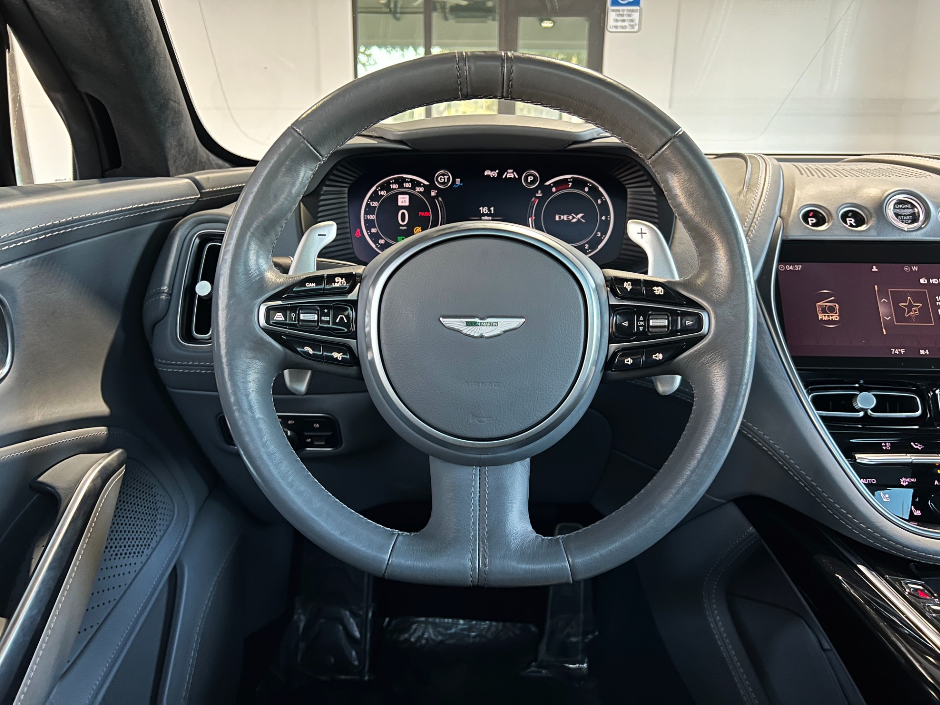 Used-2021-Aston-Martin-DBX