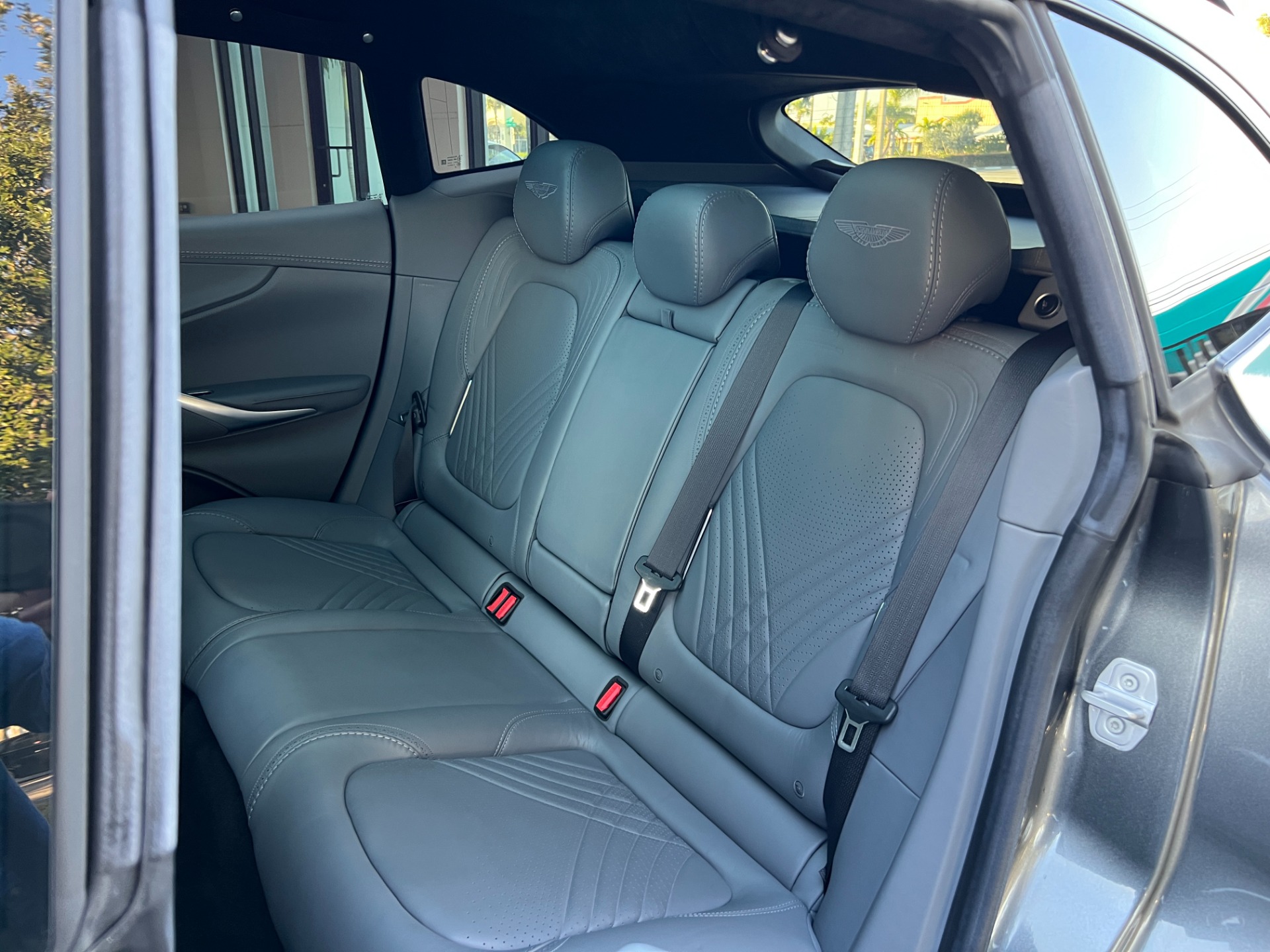 Used-2021-Aston-Martin-DBX