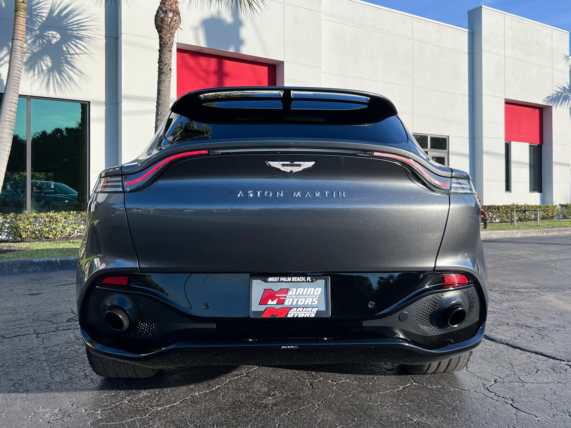 Used-2021-Aston-Martin-DBX