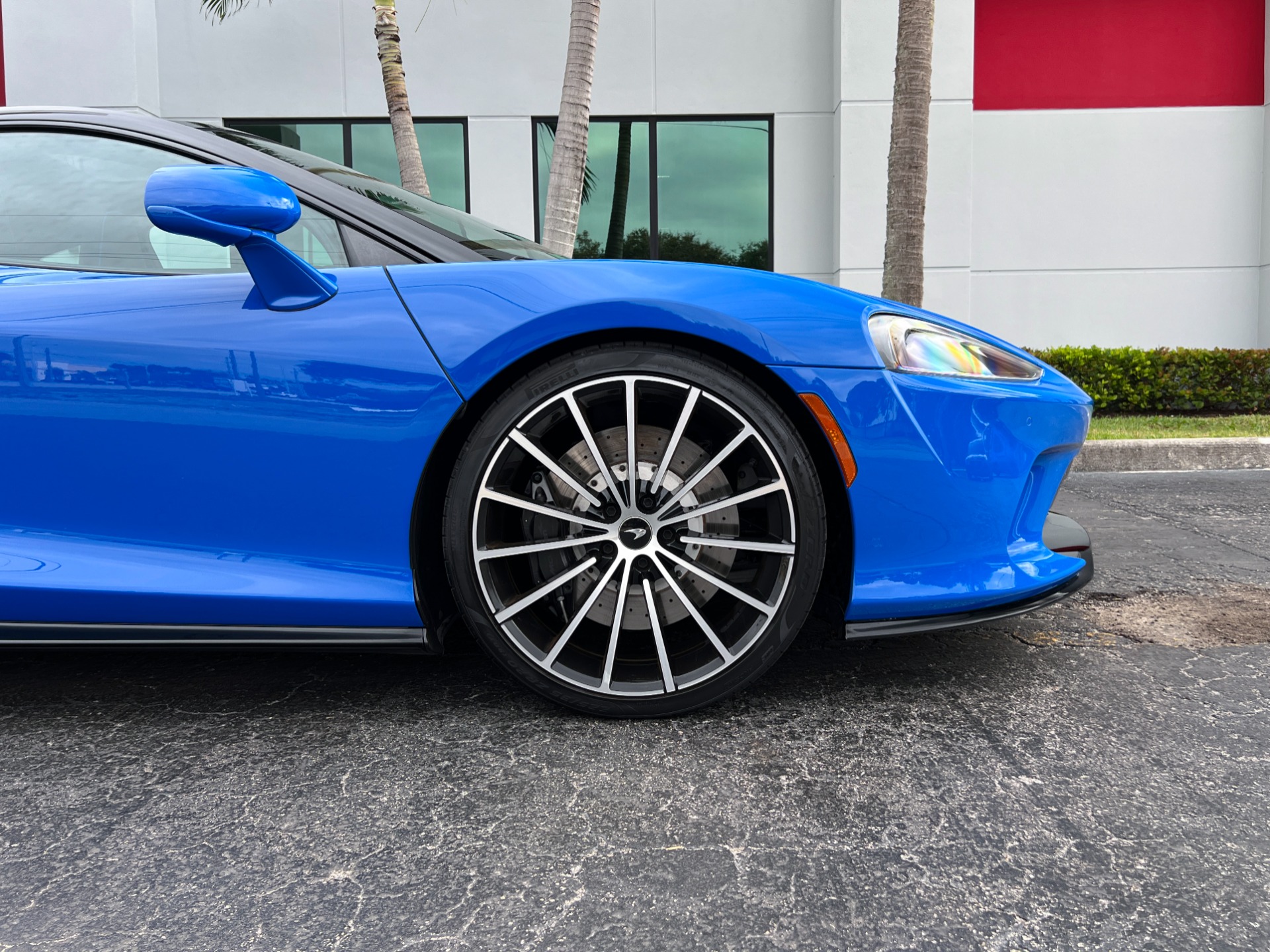 Used-2020-McLaren-GT