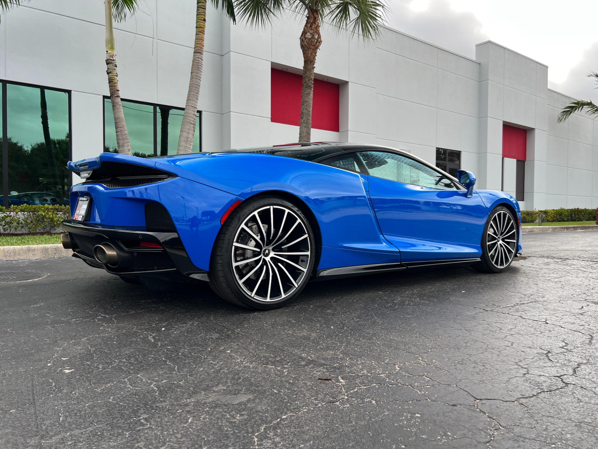 Used-2020-McLaren-GT
